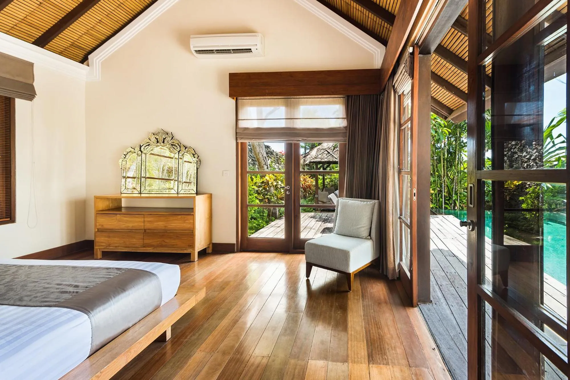 Bed in Karma Kandara