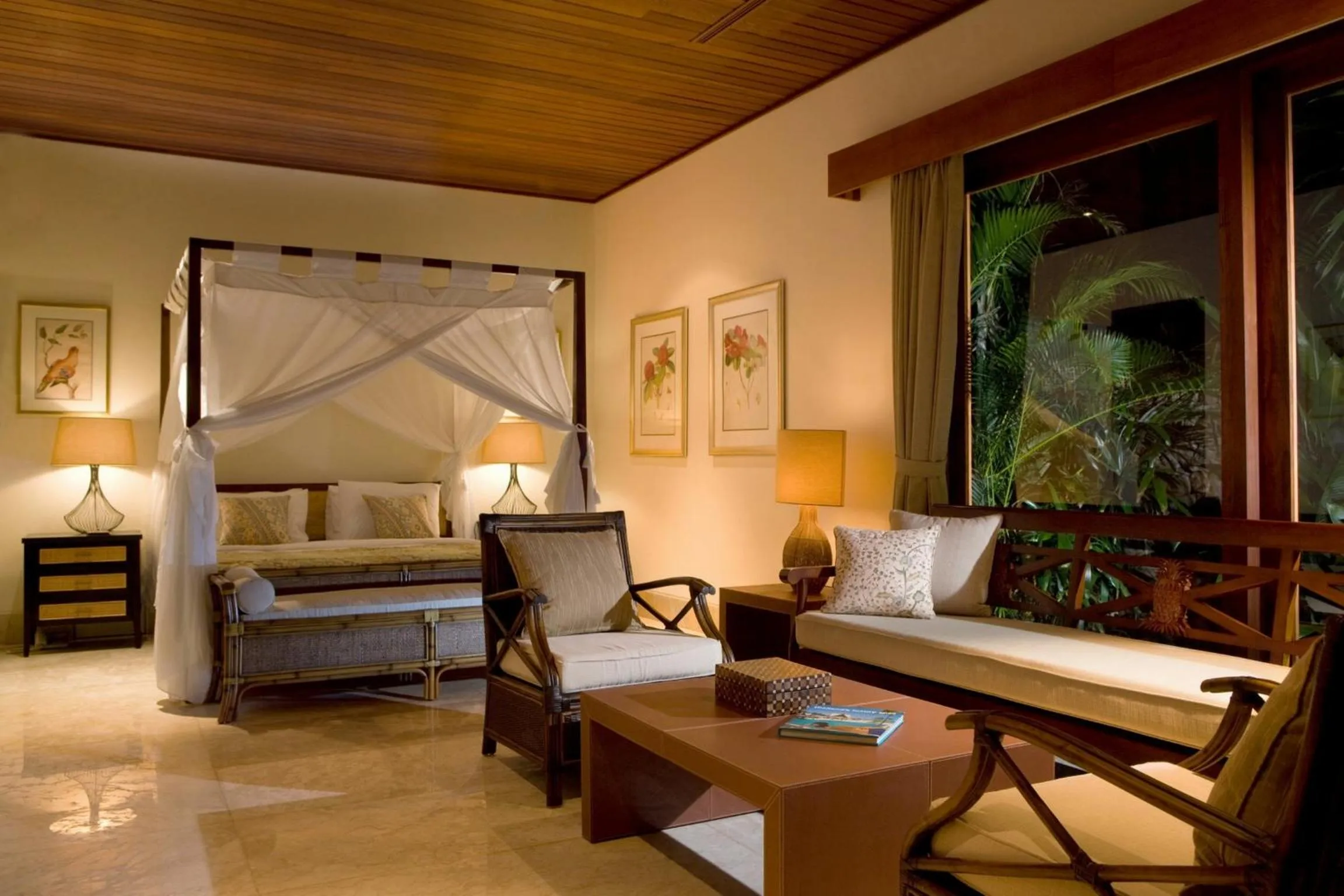 Bed in Karma Kandara