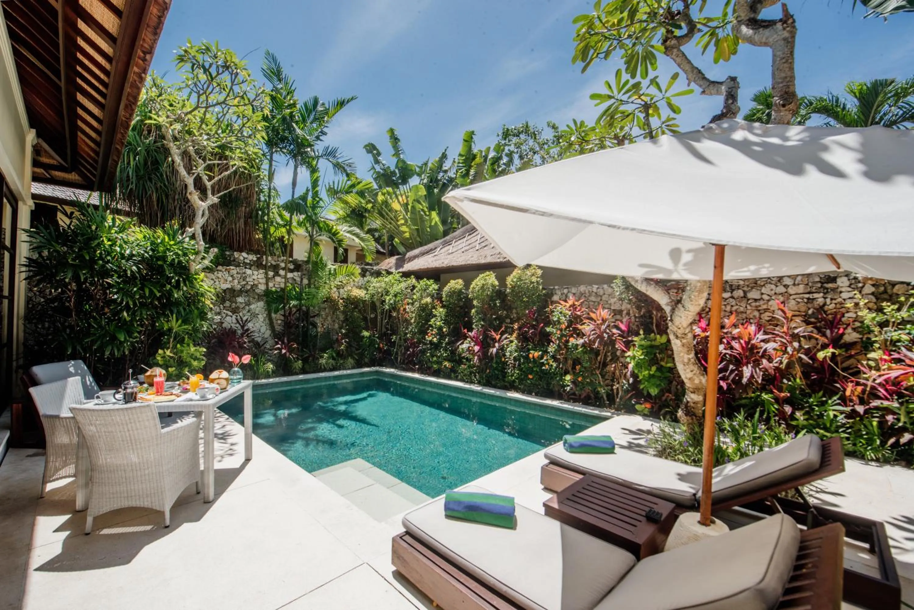 Swimming pool in Karma Kandara