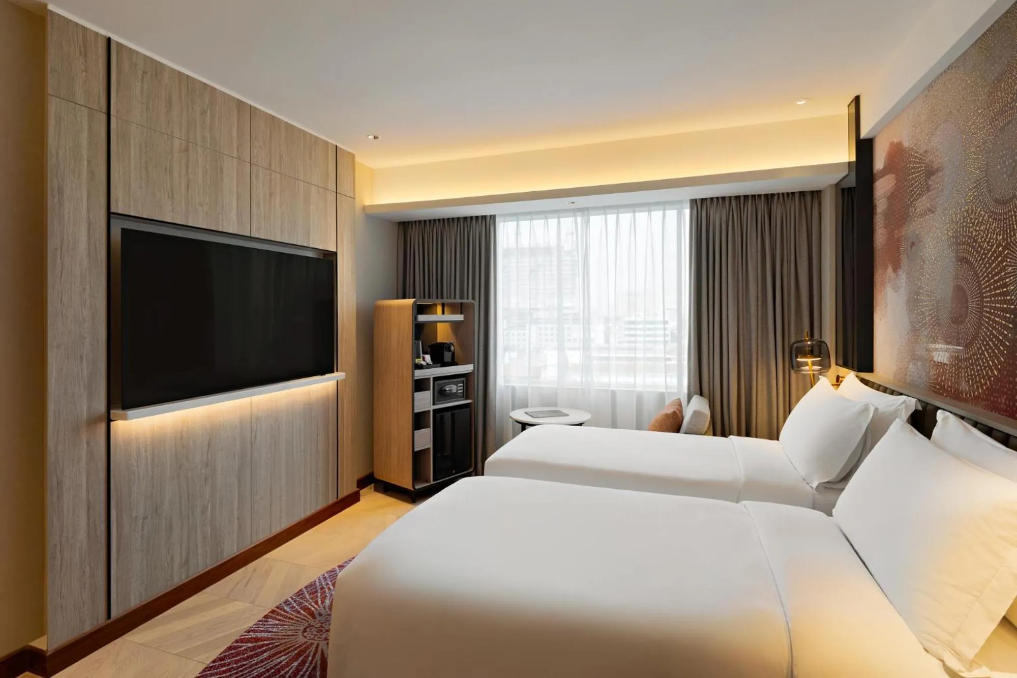 Bed in Mövenpick Hotel Jakarta City Centre