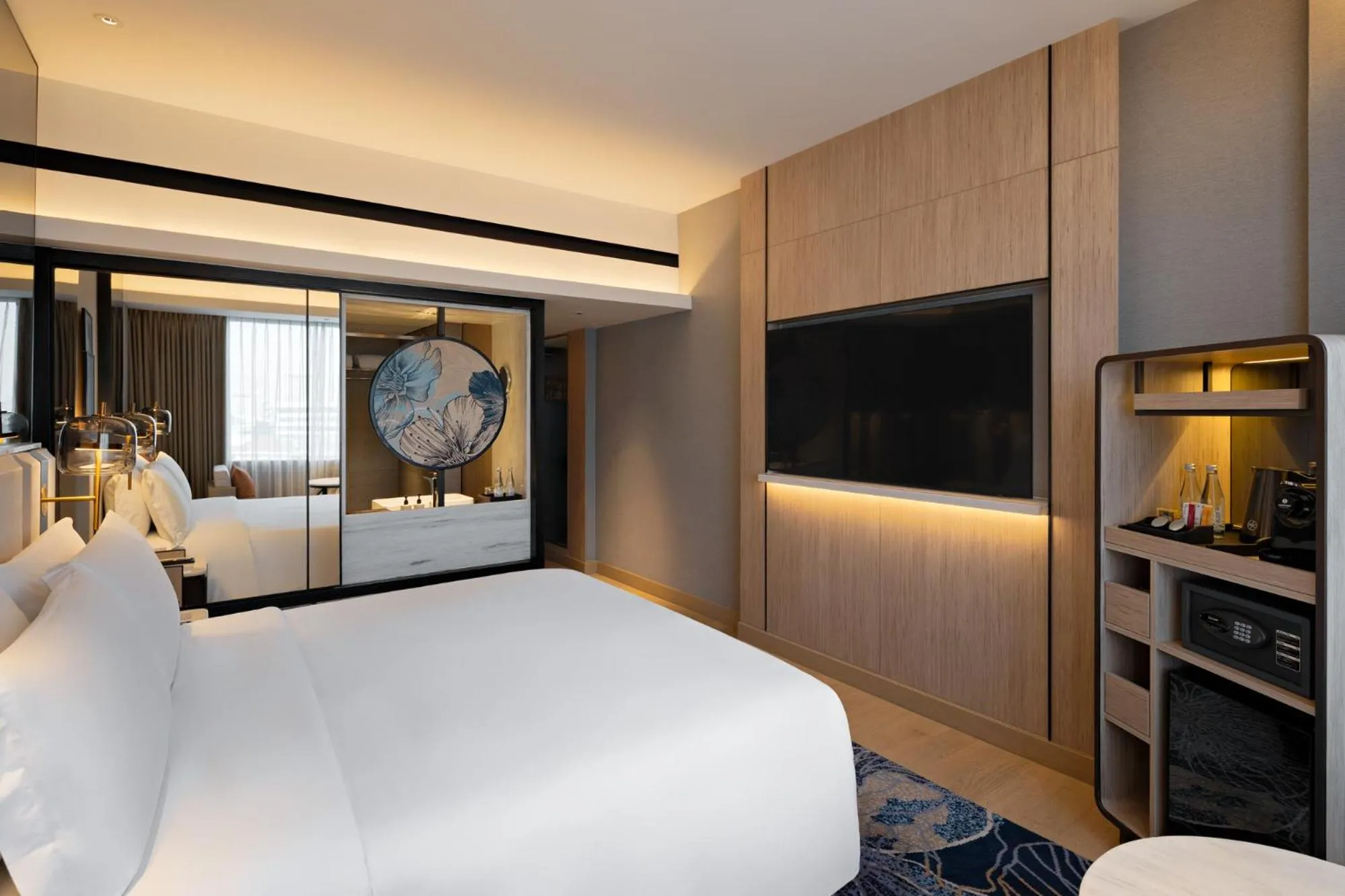 Bed in Mövenpick Hotel Jakarta City Centre