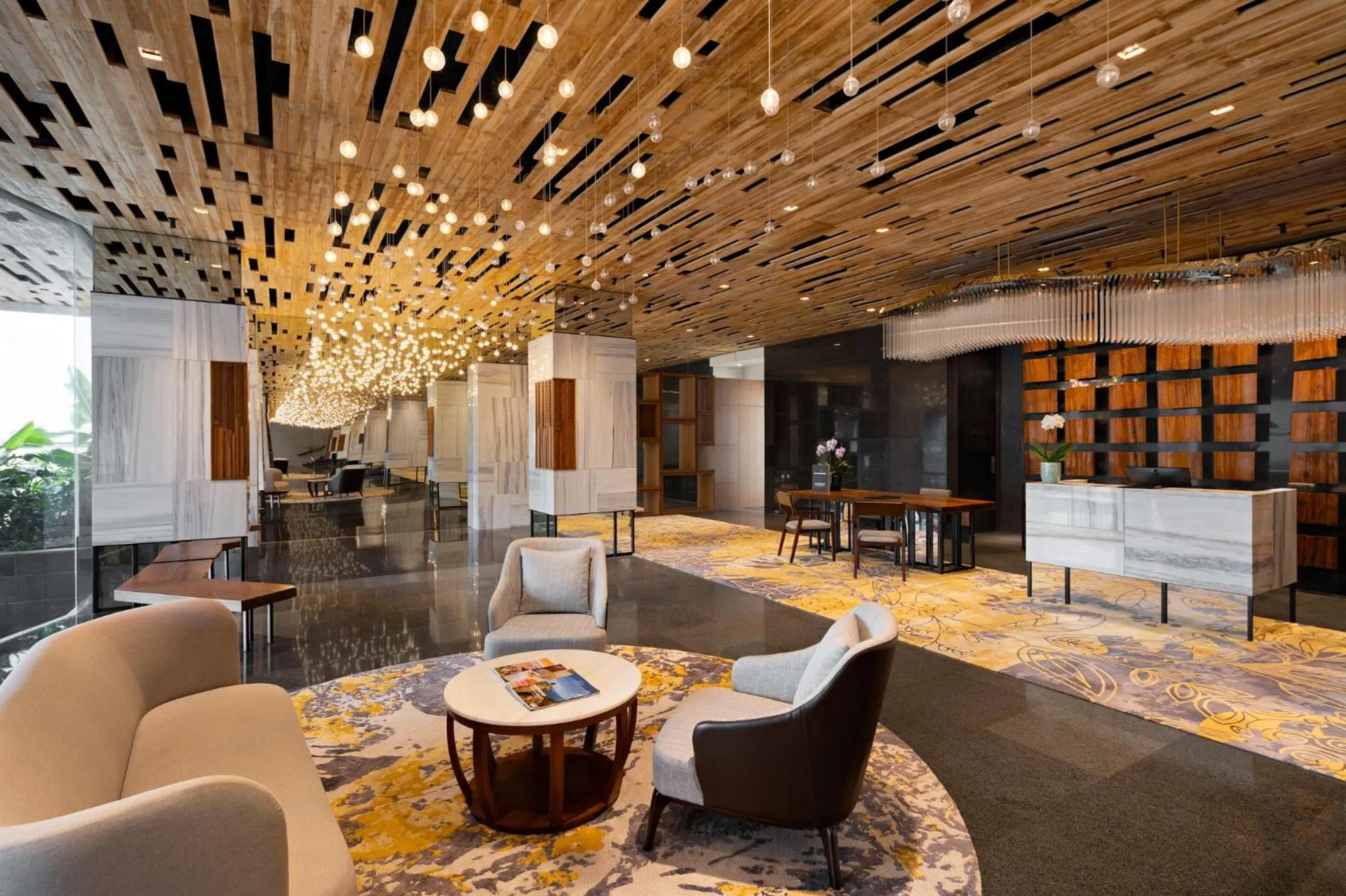 Lobby or reception in Mövenpick Hotel Jakarta City Centre