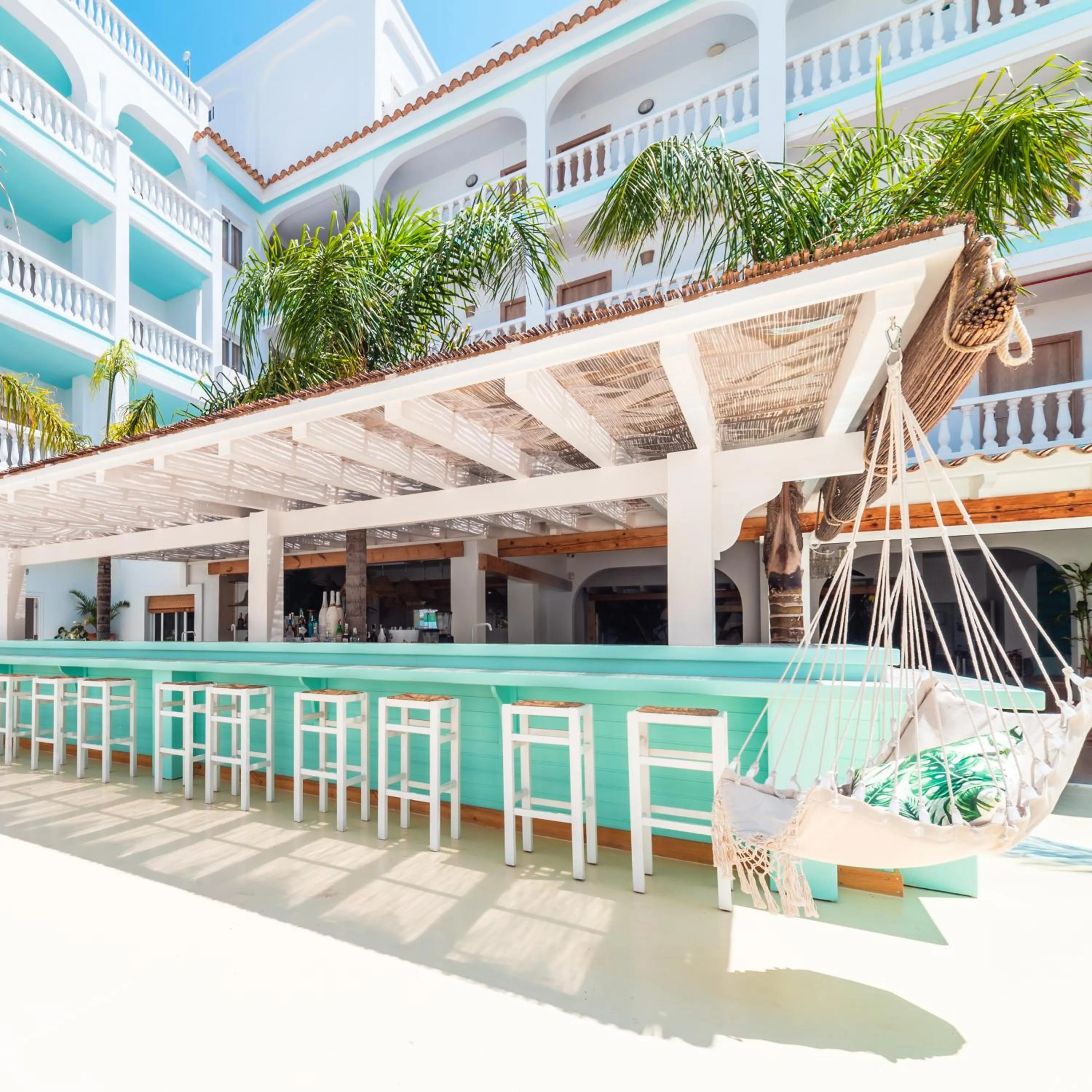 Restaurant/places to eat in Beach Star Adults Only Party Hotel Ibiza