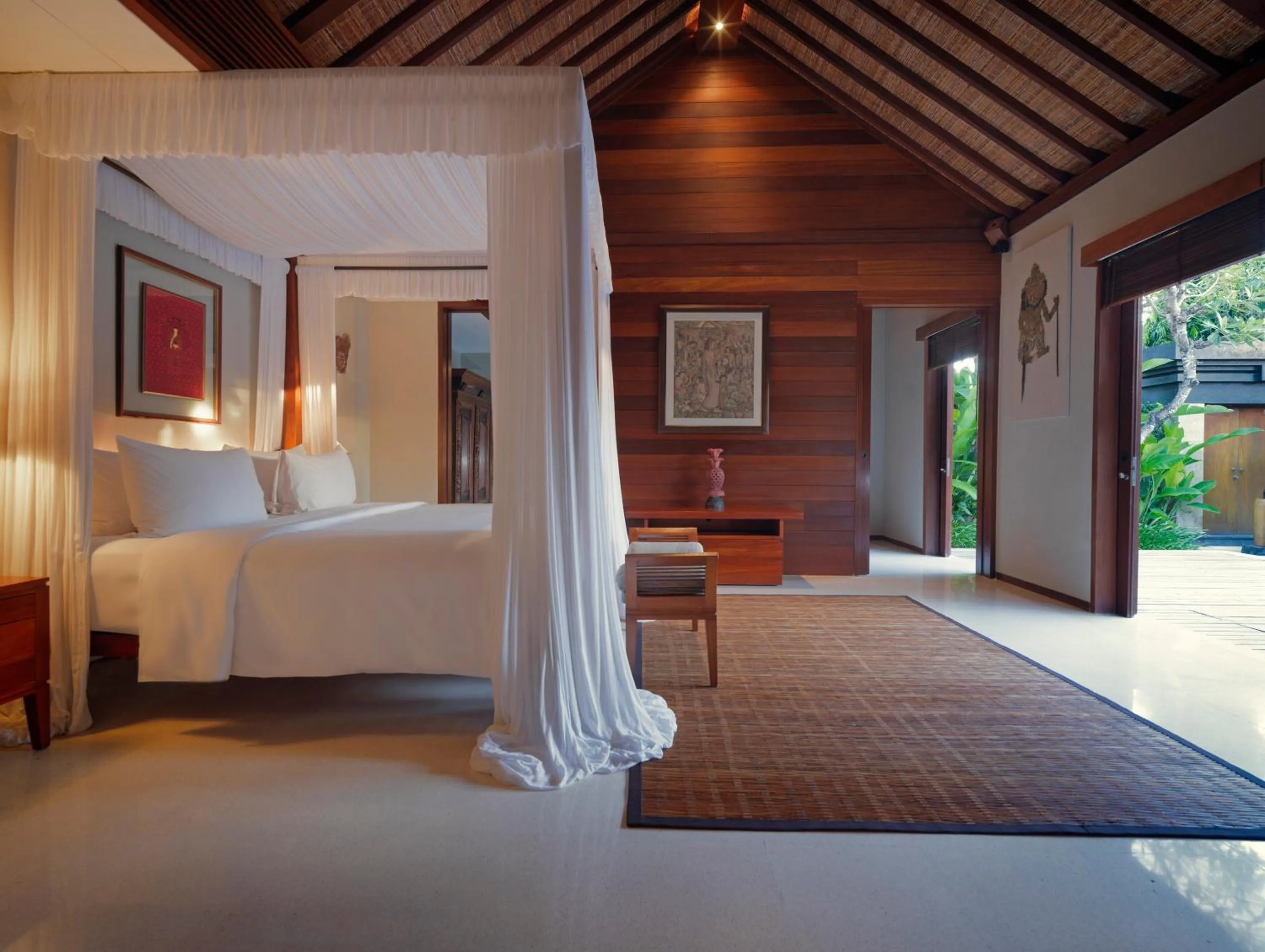 Bedroom, Bed in The Legian Seminyak, Bali