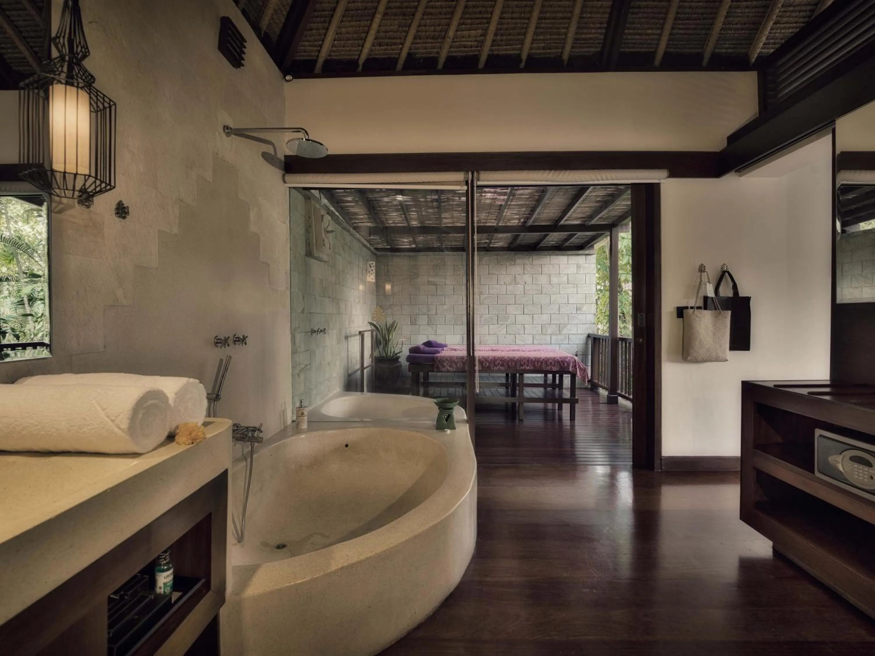 Bathroom, Bed in Hanging Gardens of Bali