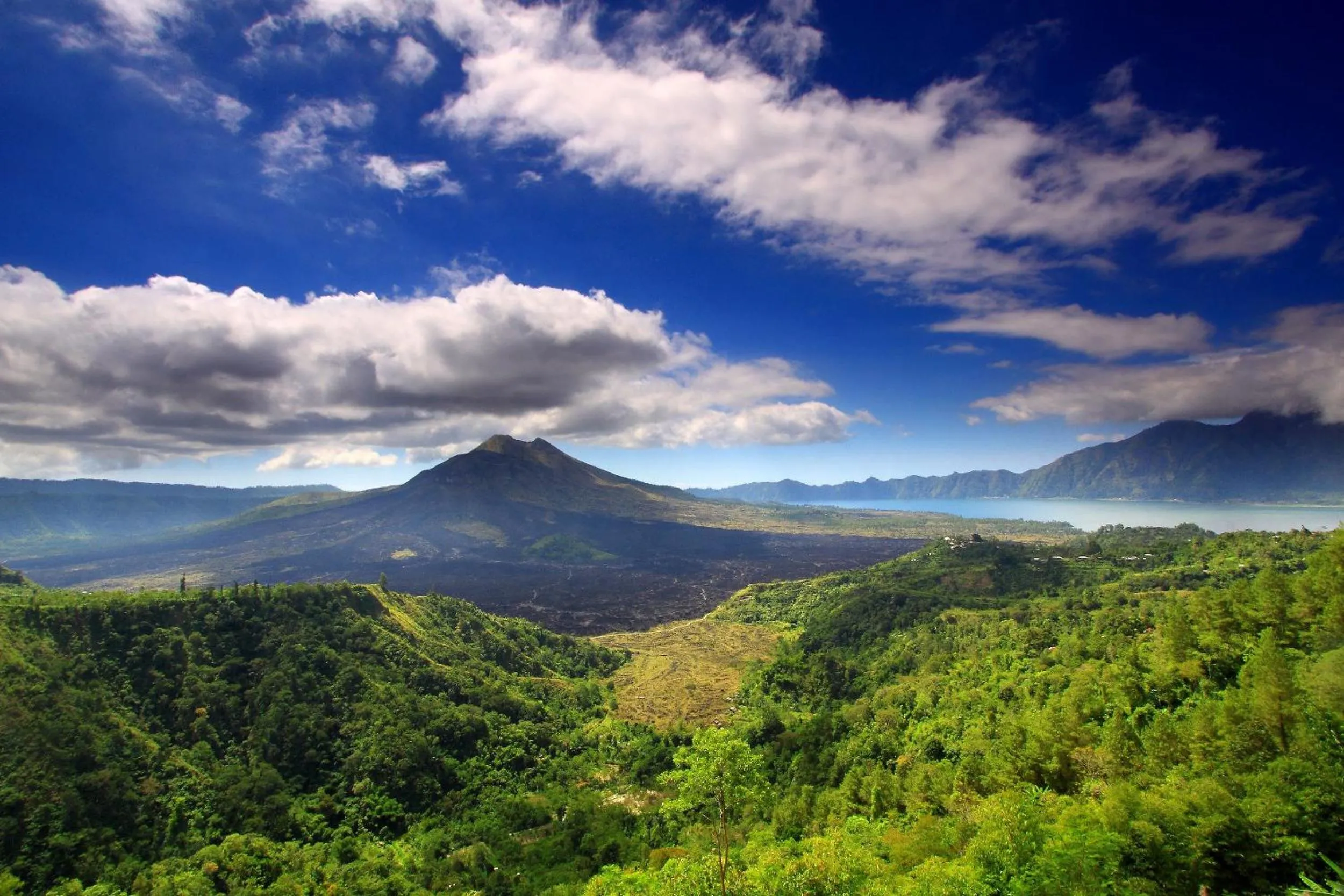 Natural landscape in Hanging Gardens of Bali