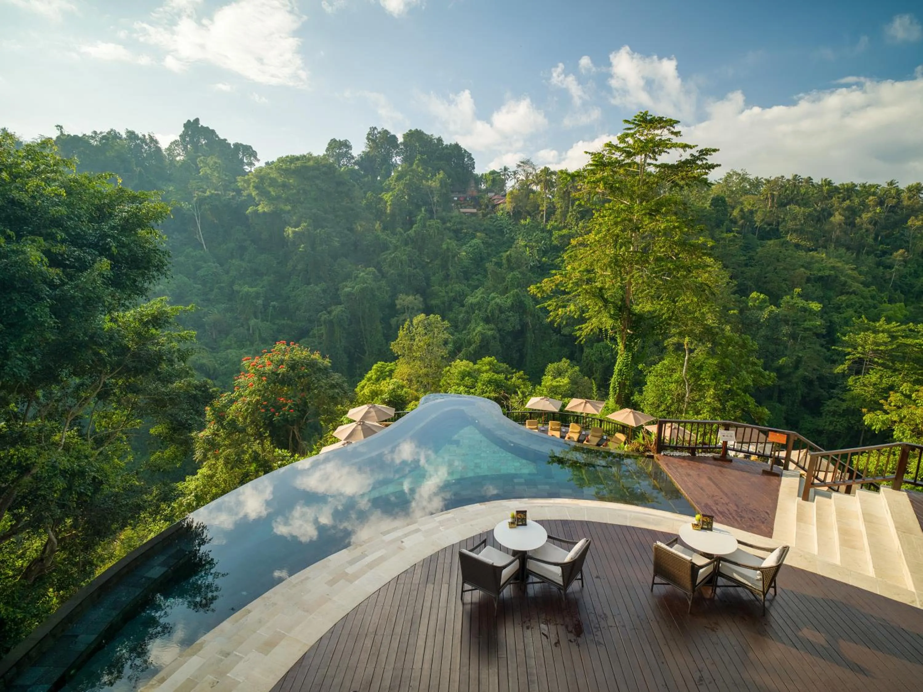 Restaurant/places to eat in Hanging Gardens of Bali