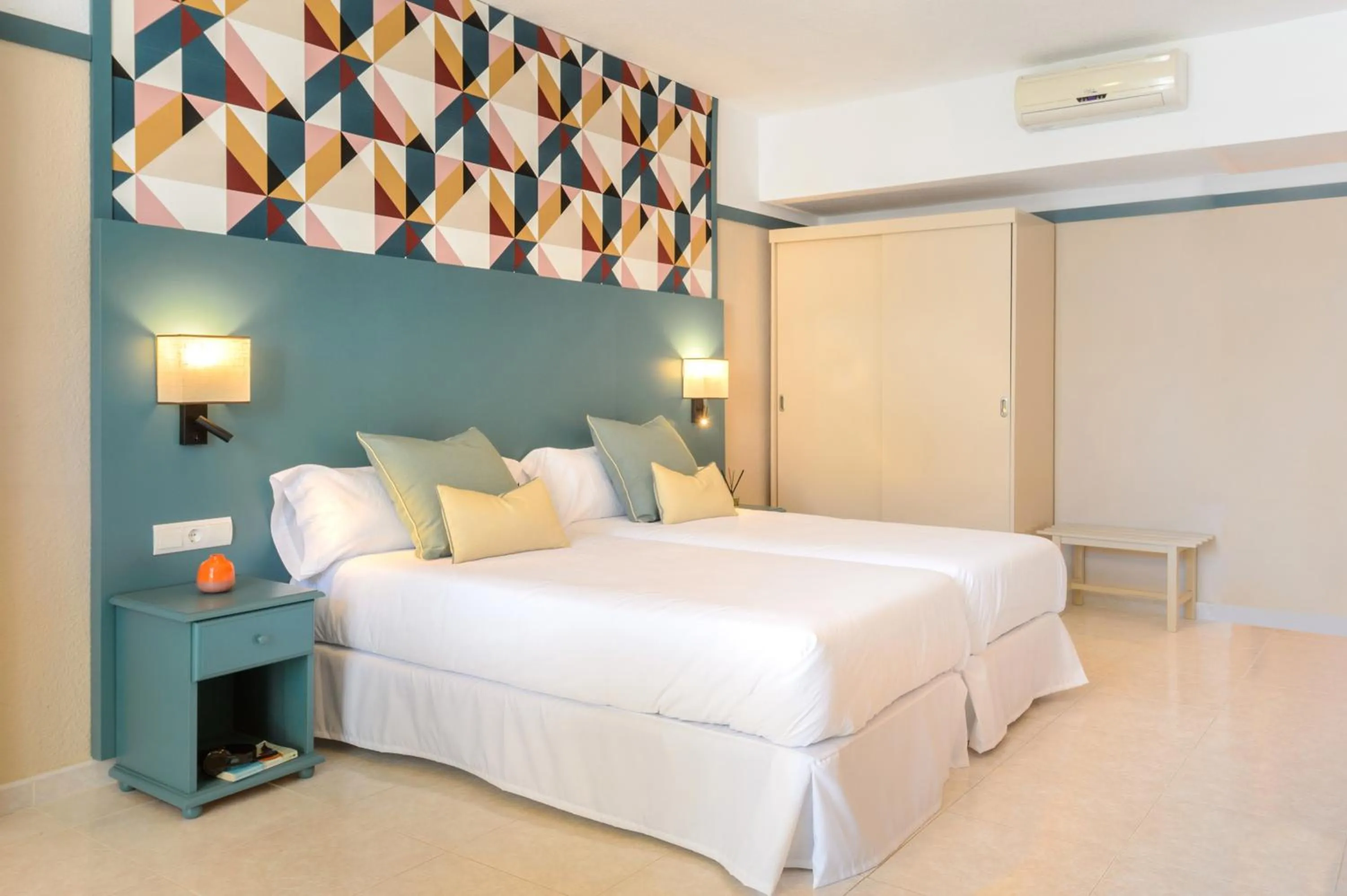 Bedroom, Bed in Aparthotel Vibra Club Maritim