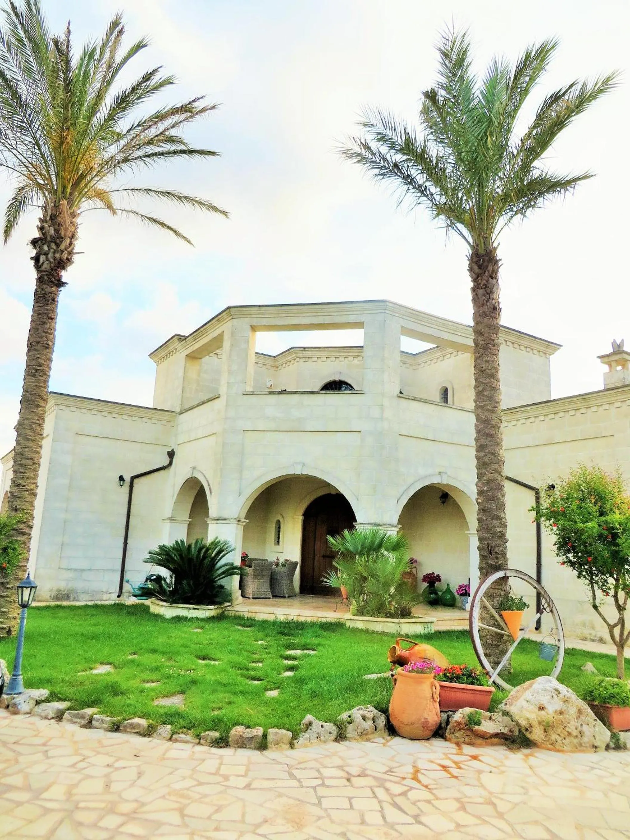 Facade/entrance in La Suite nel Bosco