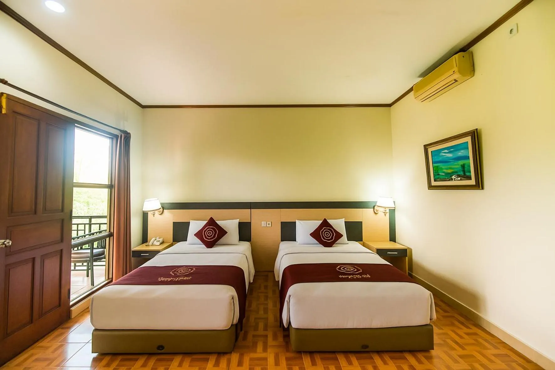 Bedroom, Bed in Puri Saron Hotel Madangan - Gianyar