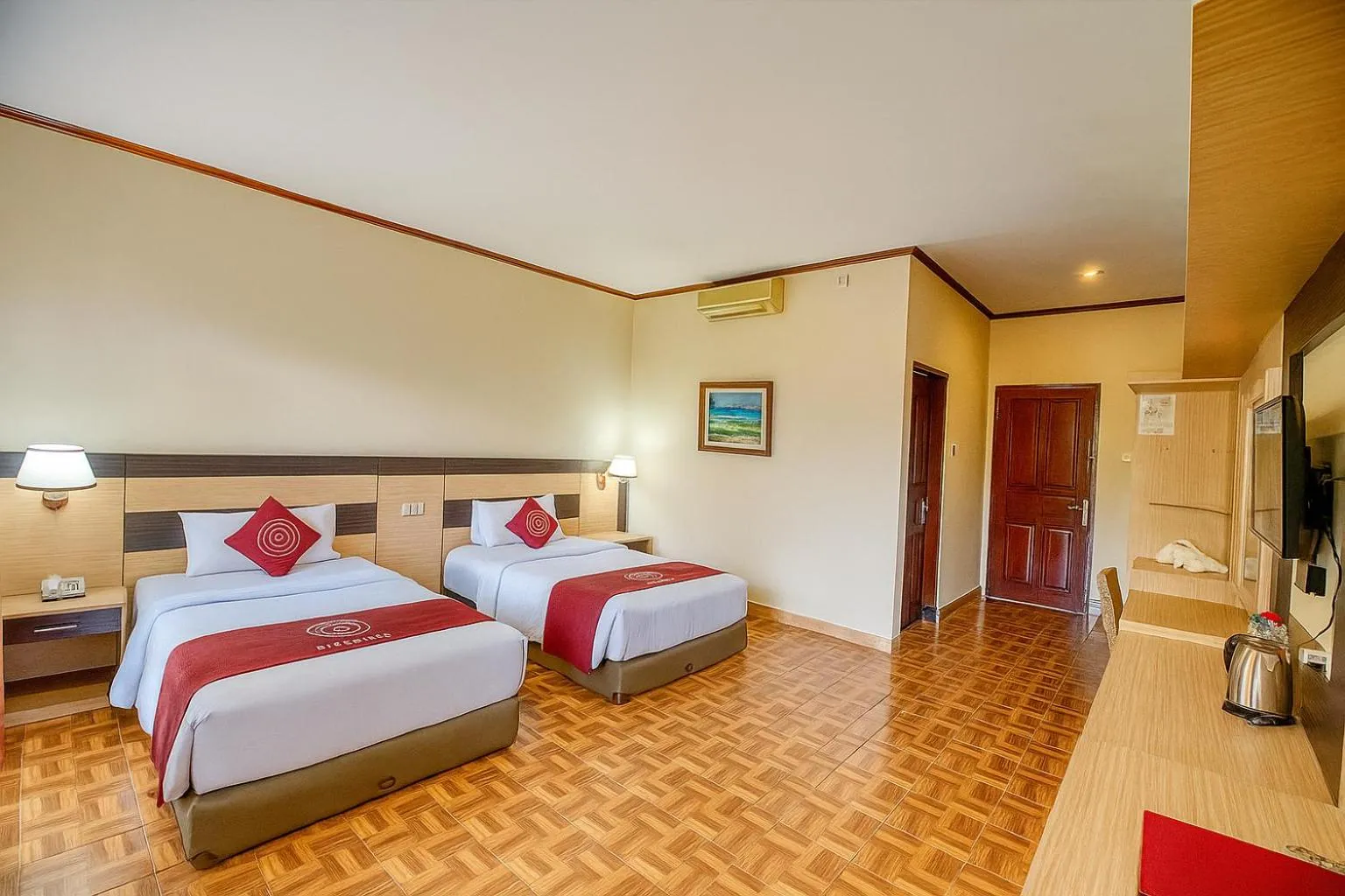 Bedroom, Bed in Puri Saron Hotel Madangan - Gianyar