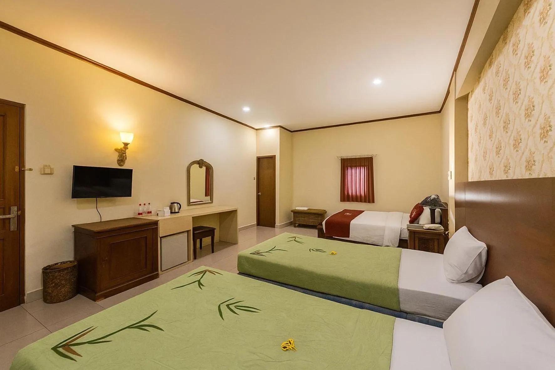 Bedroom, Bed in Puri Saron Hotel Madangan - Gianyar