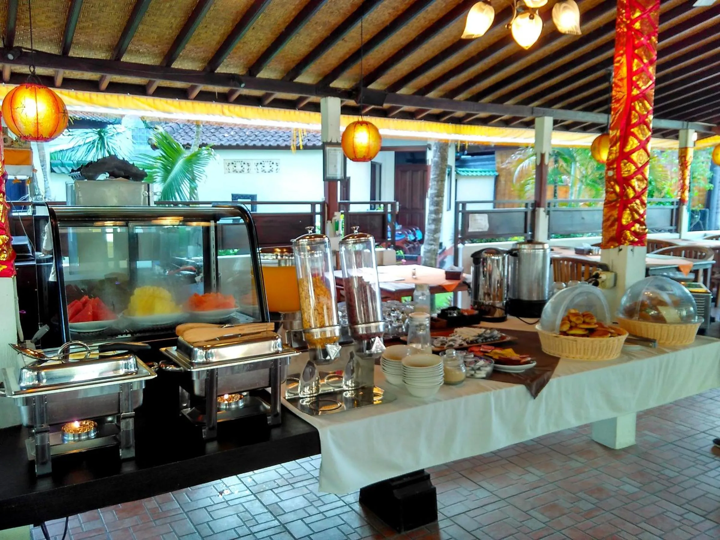 Restaurant/places to eat in Absolute Scuba Bali Dive Resort