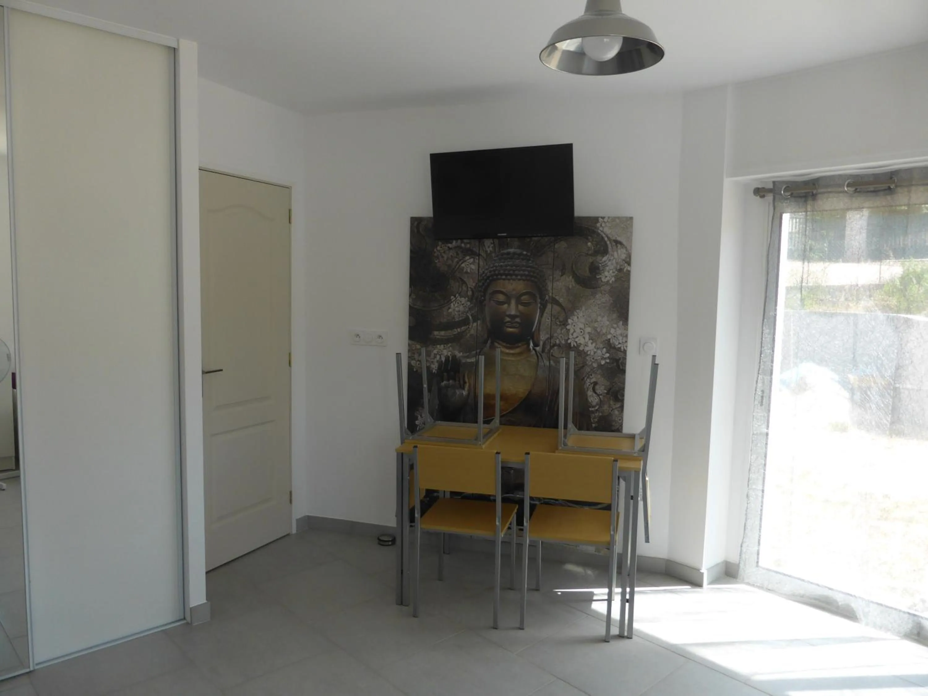 Photo of the whole room in Perula di Machja