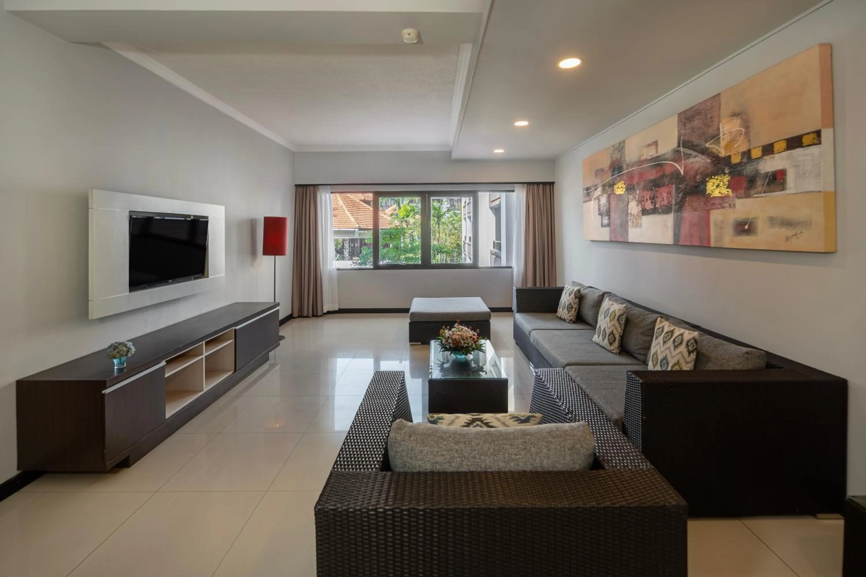 Living room in Prime Plaza Suites Sanur – Bali