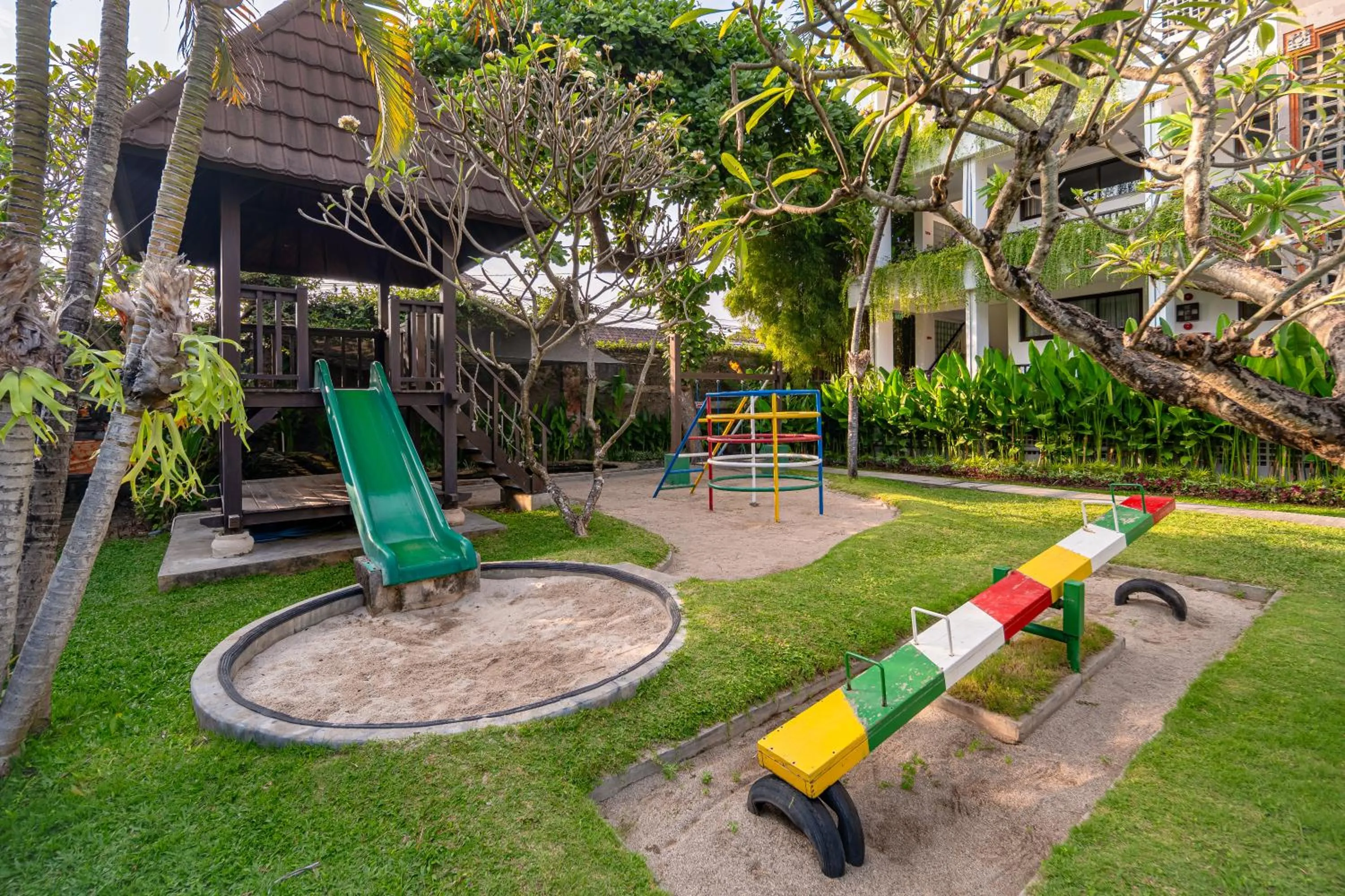 Day in Prime Plaza Suites Sanur – Bali