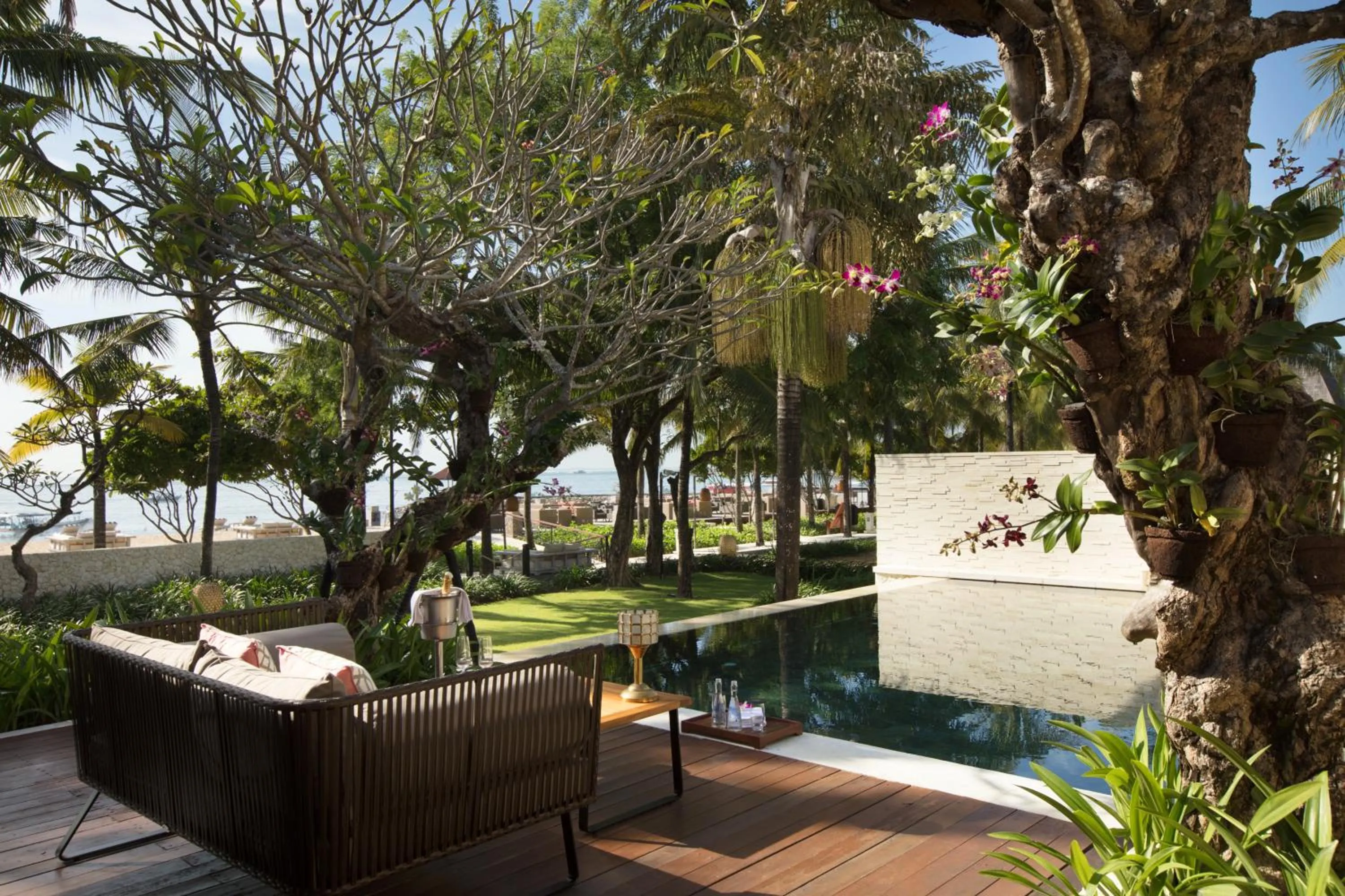 Balcony/Terrace in The Royal Santrian