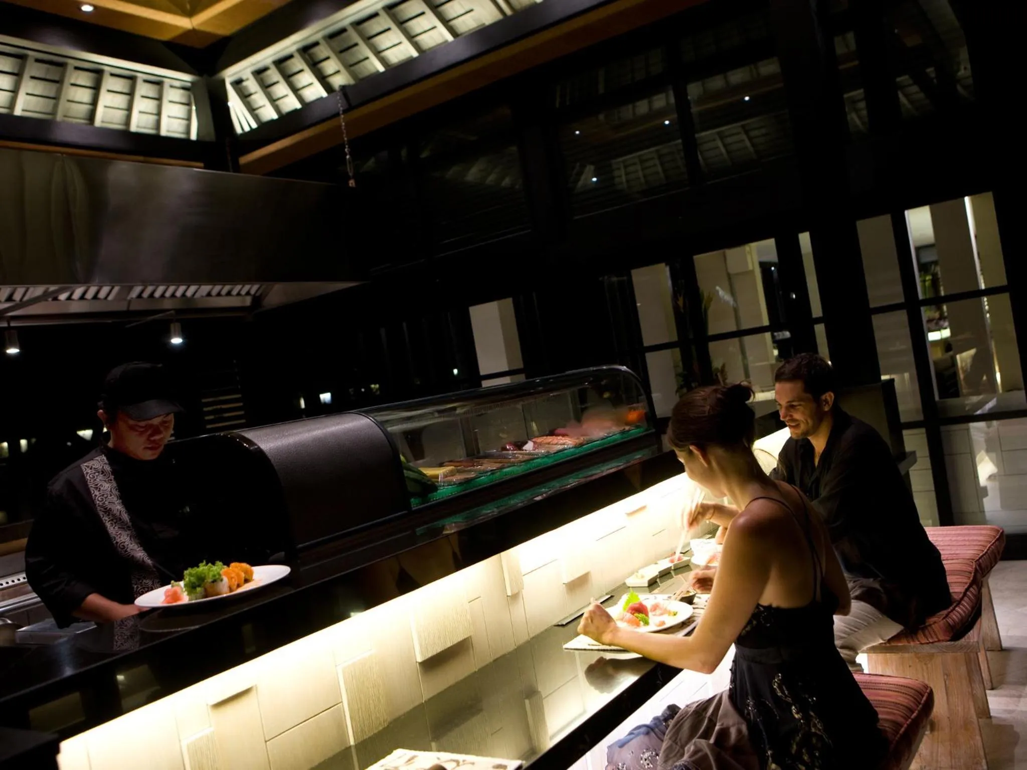 Restaurant/places to eat in The Royal Santrian