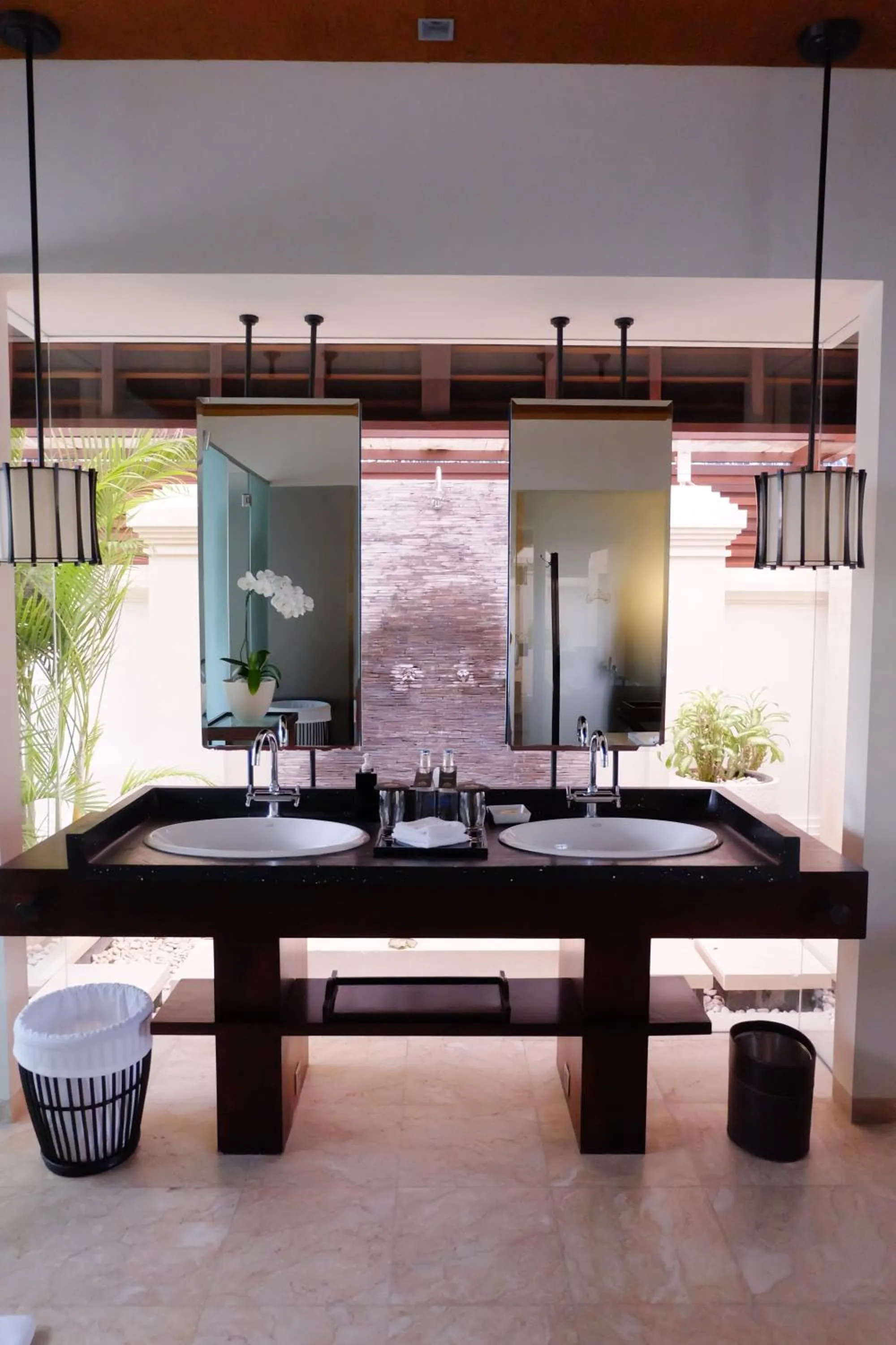 Bathroom in The Royal Santrian