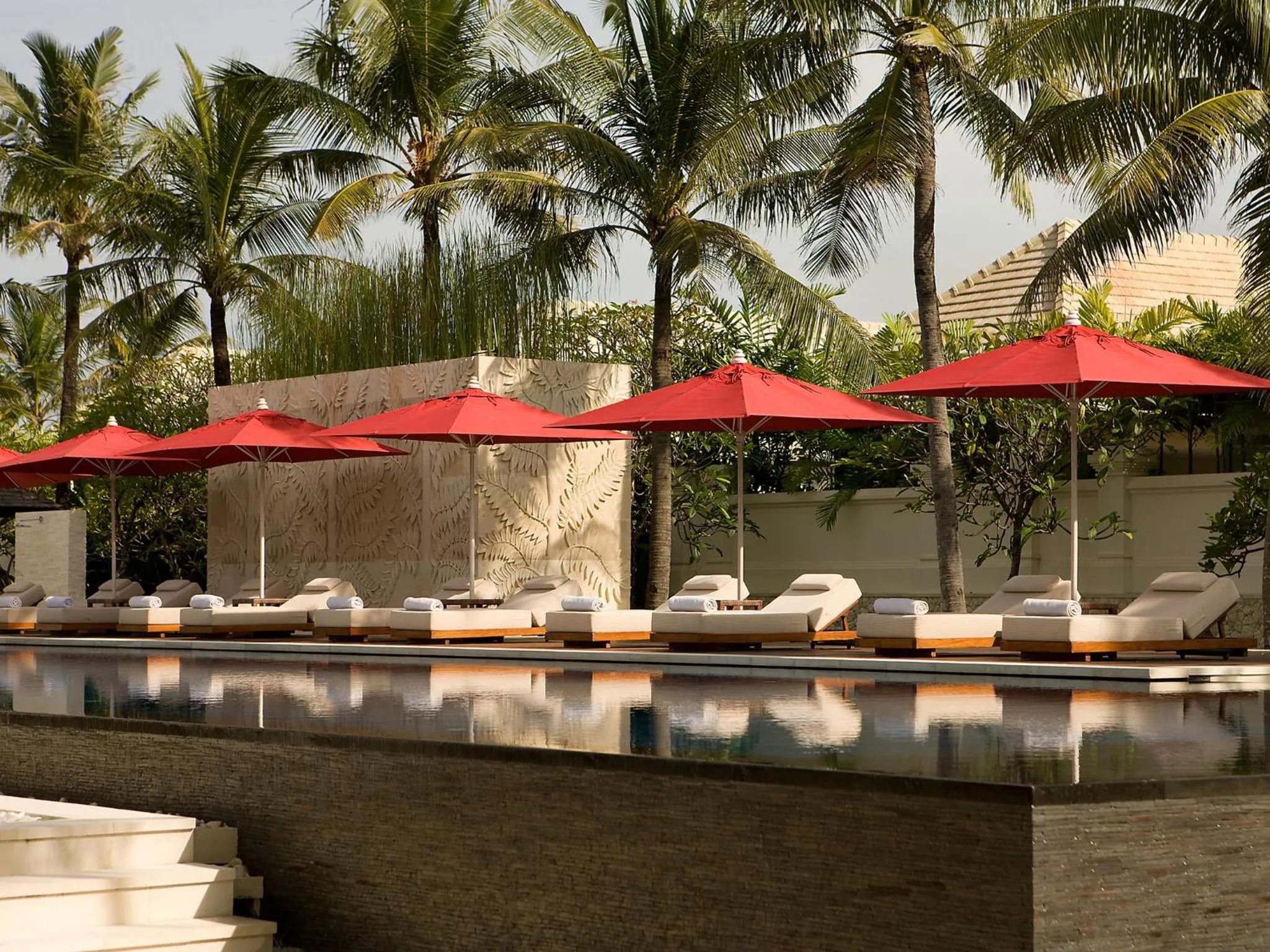 Day in The Royal Santrian