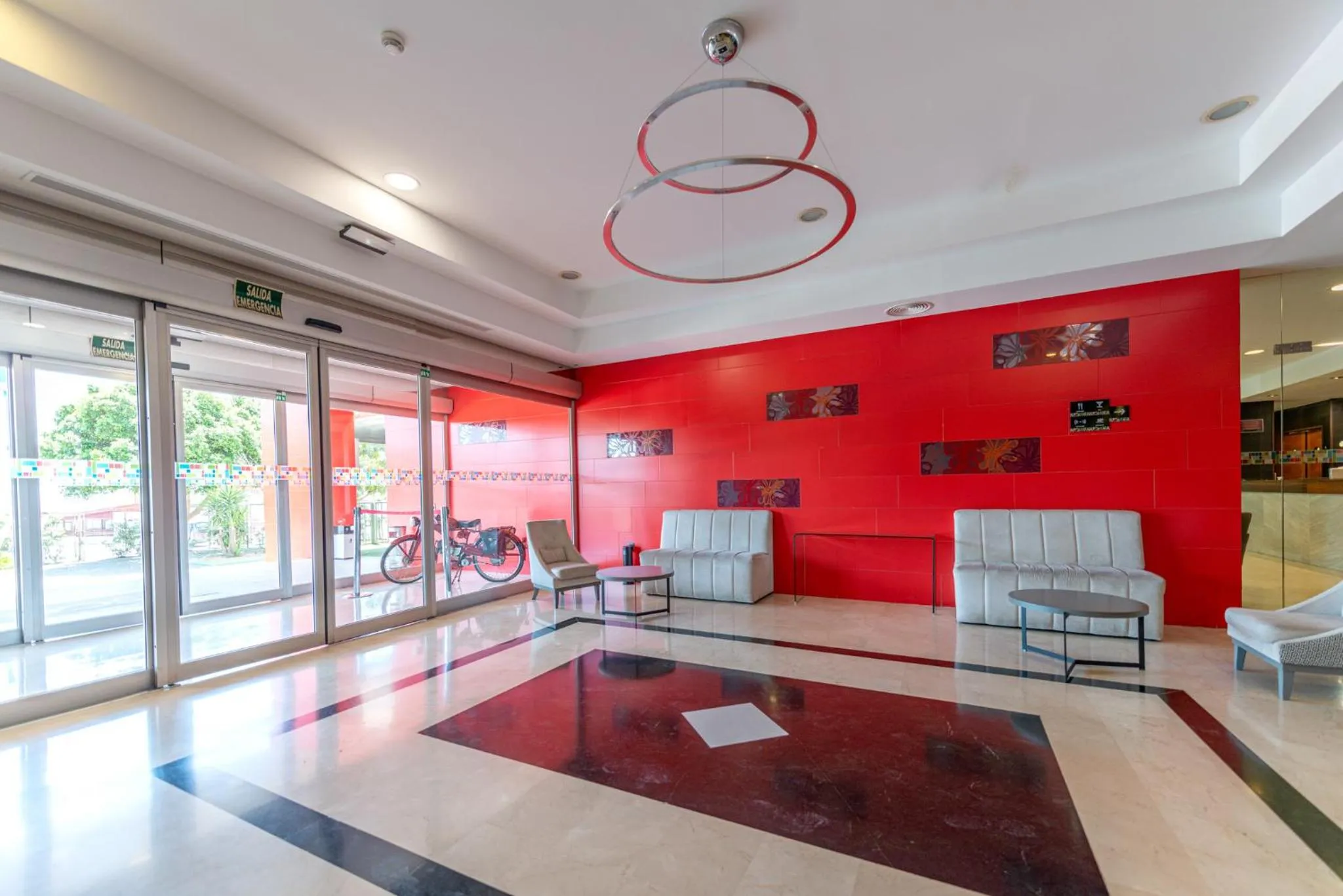 Lobby or reception in Sercotel Riscal