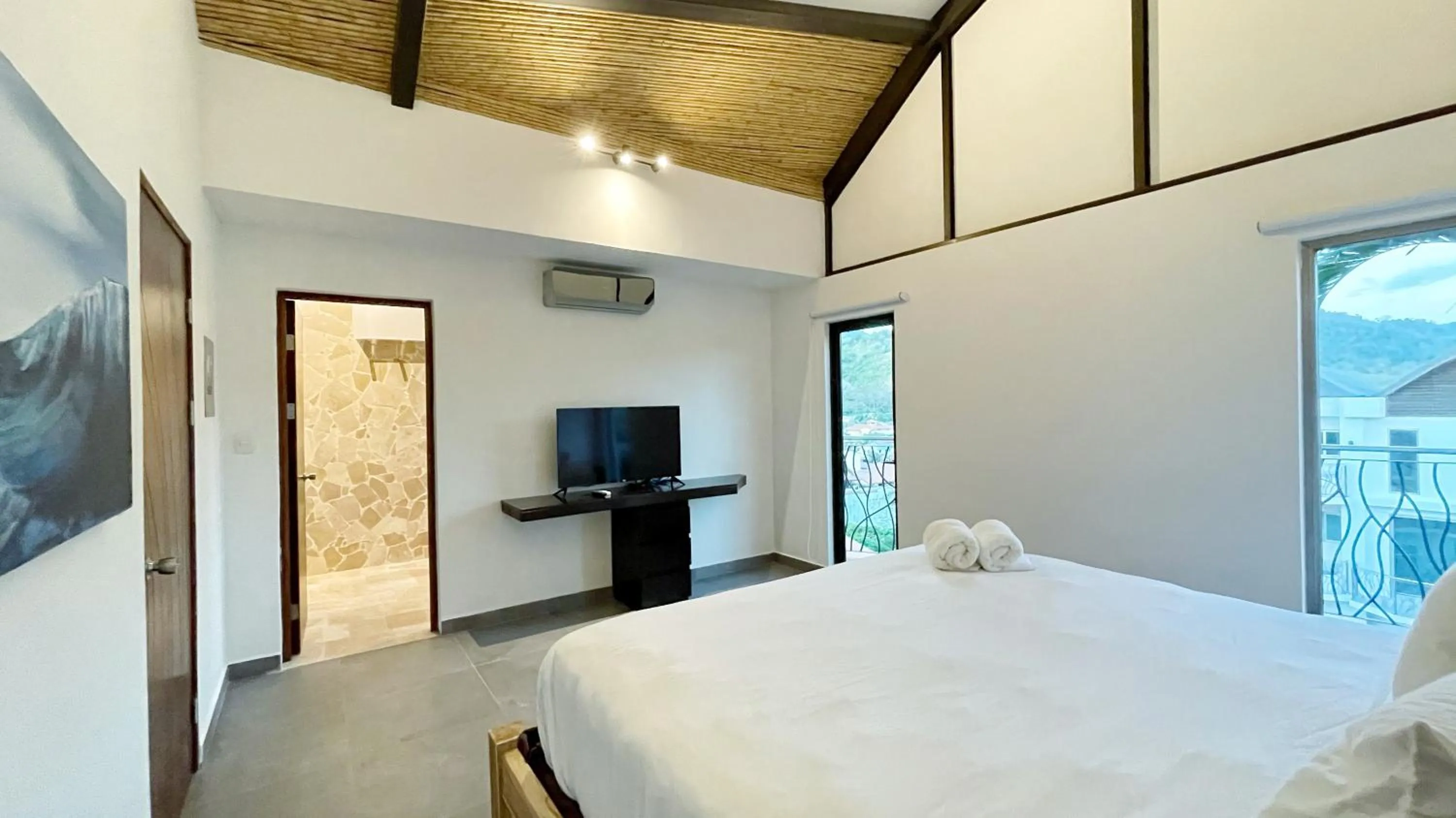 Bed in Luxury SKY PENTHOUSES 3-6BR Condo-Hotel at Oceano Jaco