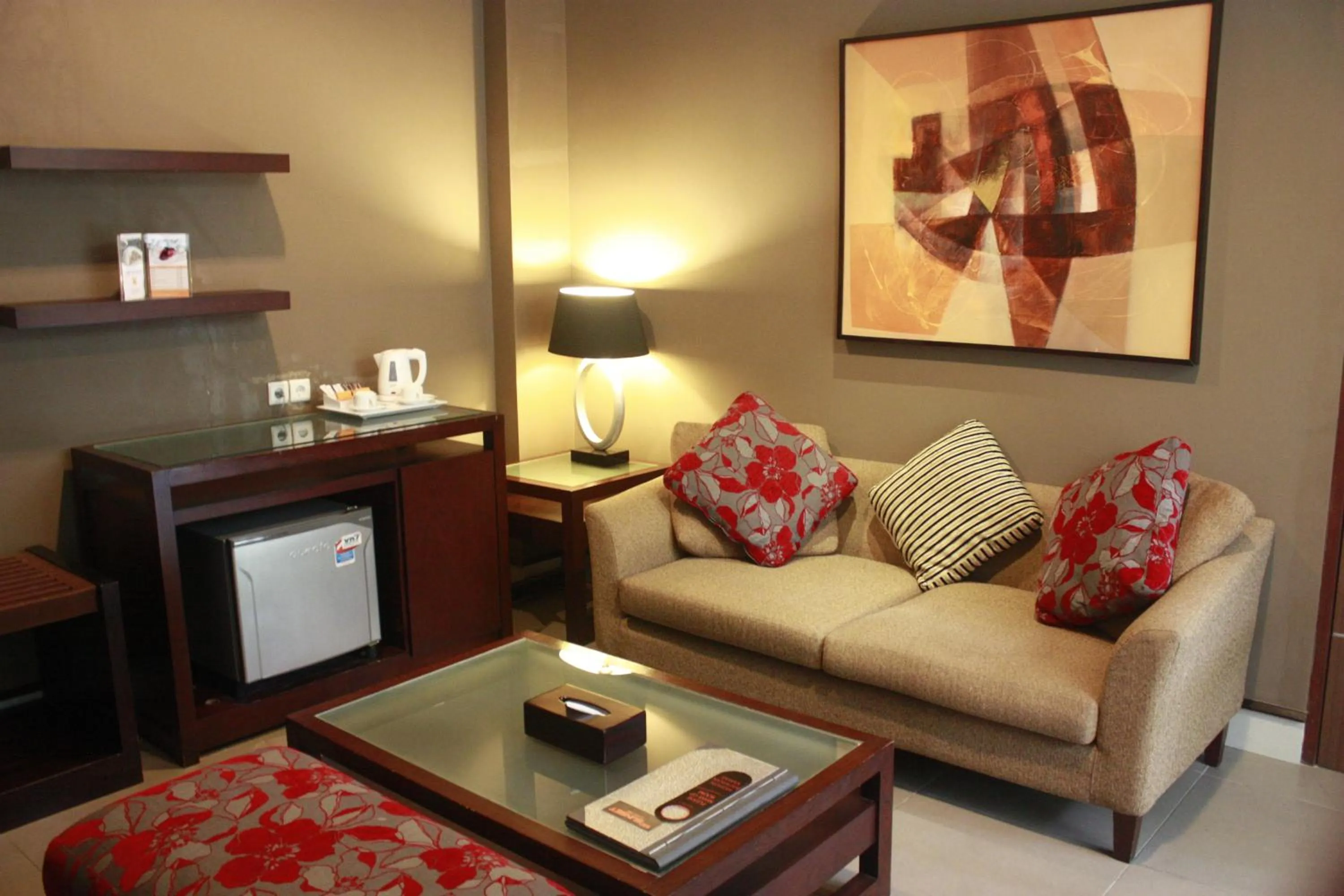 Living room, Seating Area in 100 Sunset Boutique