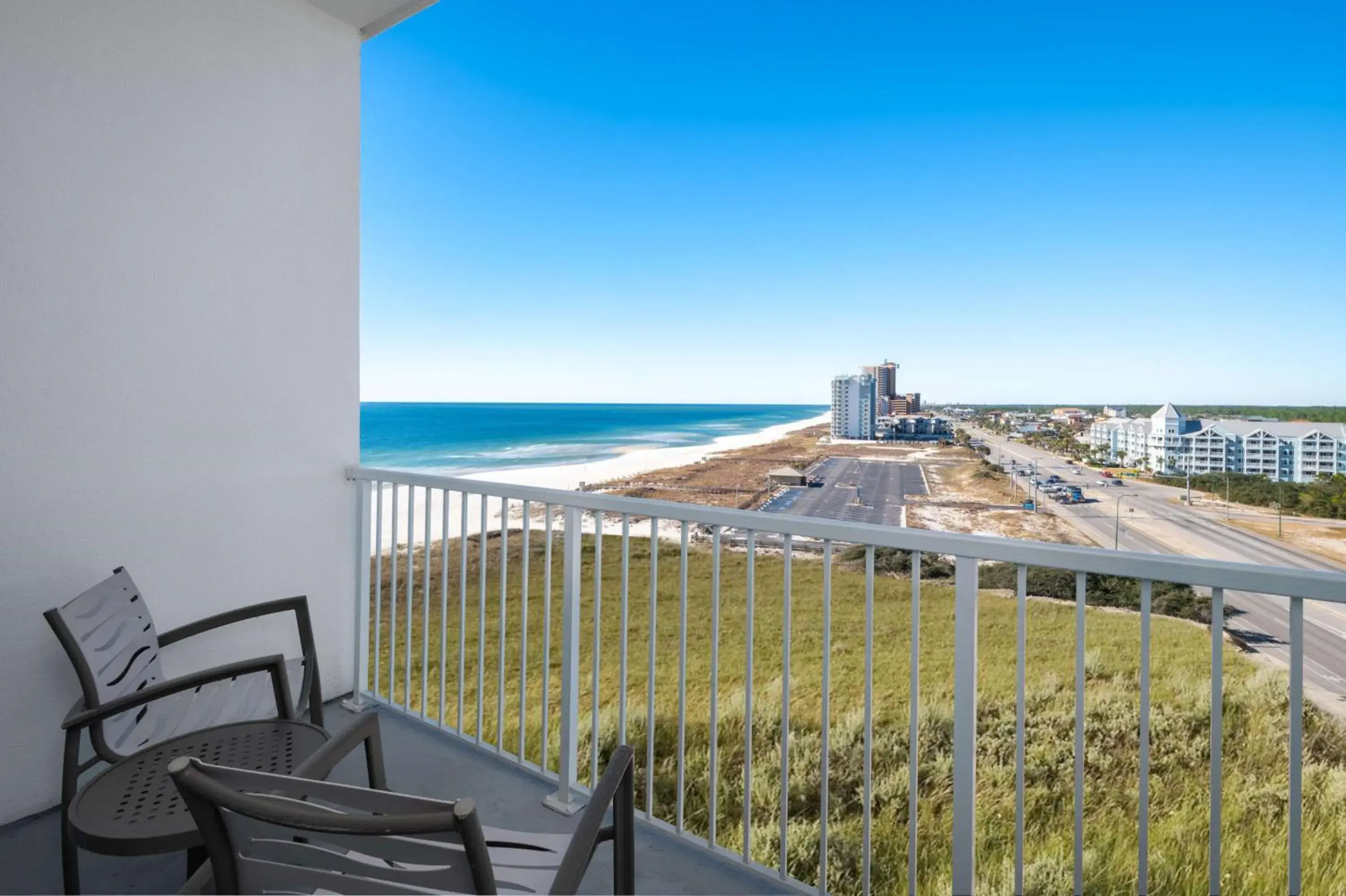 Queen Room with Two Queen Beds and Bath Tub - Balcony/Mobility Accessible in Best Western Premier - The Tides Queen Room with Two Queen Beds and Bath Tub - Balcony/Mobility Accessible in Best Western Premier - The Tides