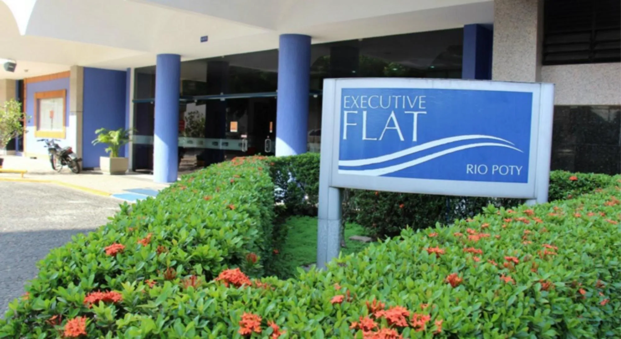 Flat Apartamento ALTÍSSIMO NÍVEL Último Andar