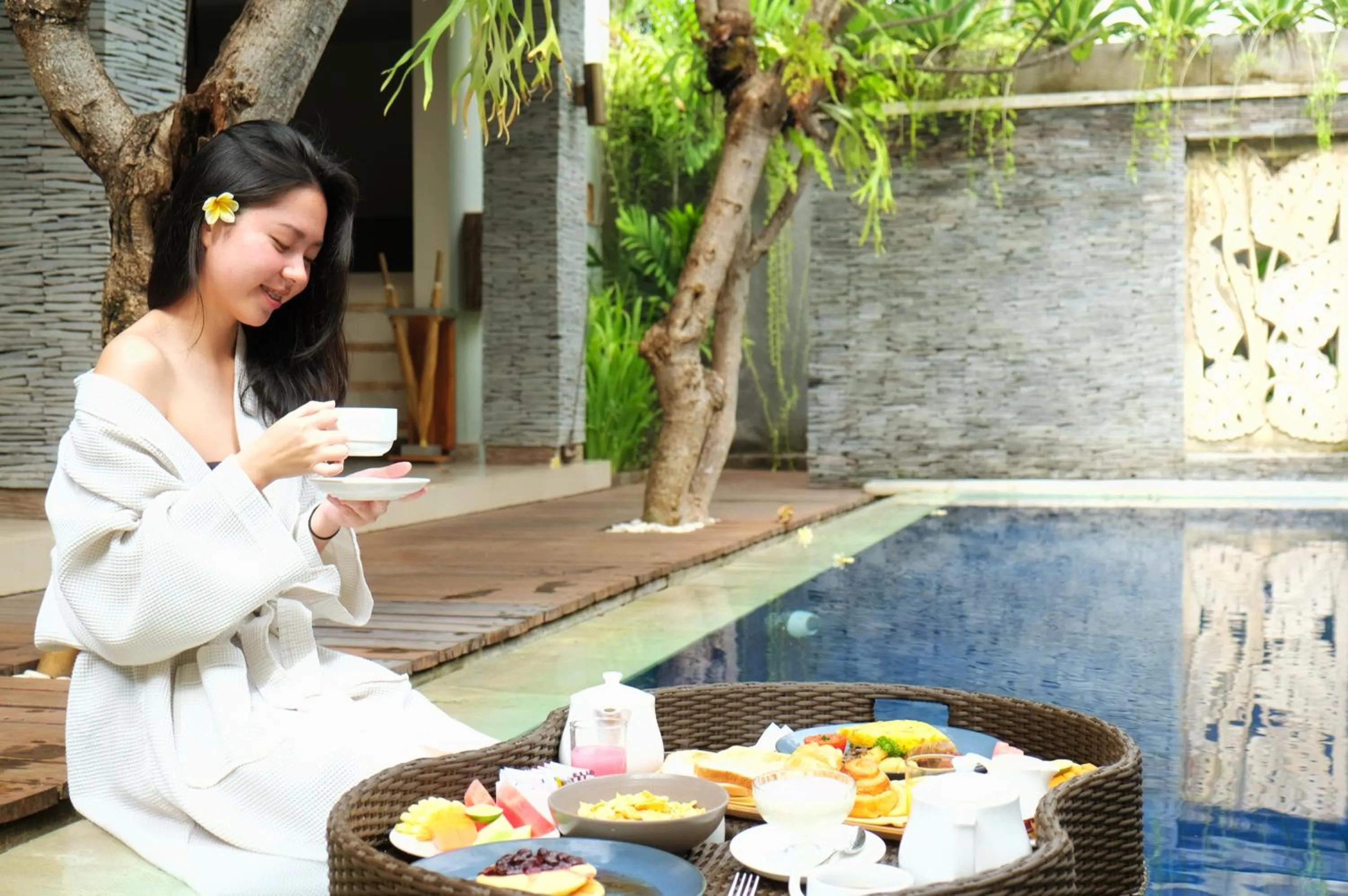 Pool view in The Wolas Villas