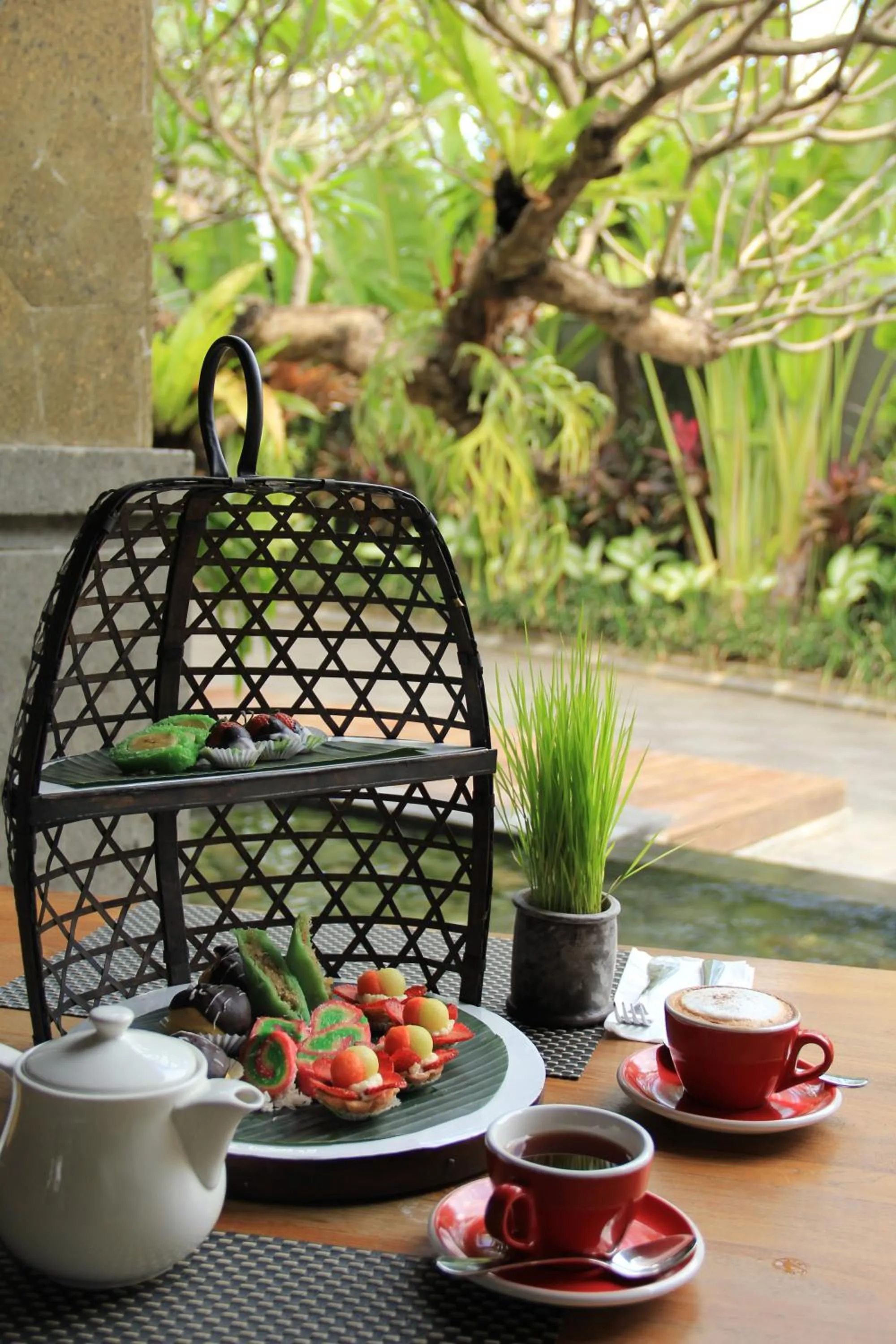 Restaurant/places to eat in The Wolas Villas