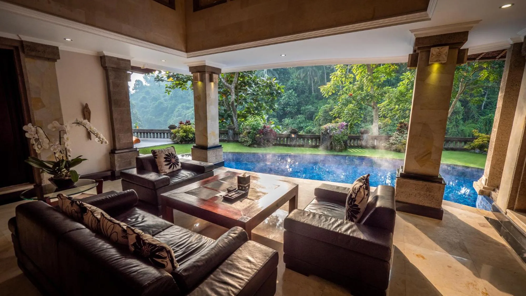 Living room in Viceroy Bali