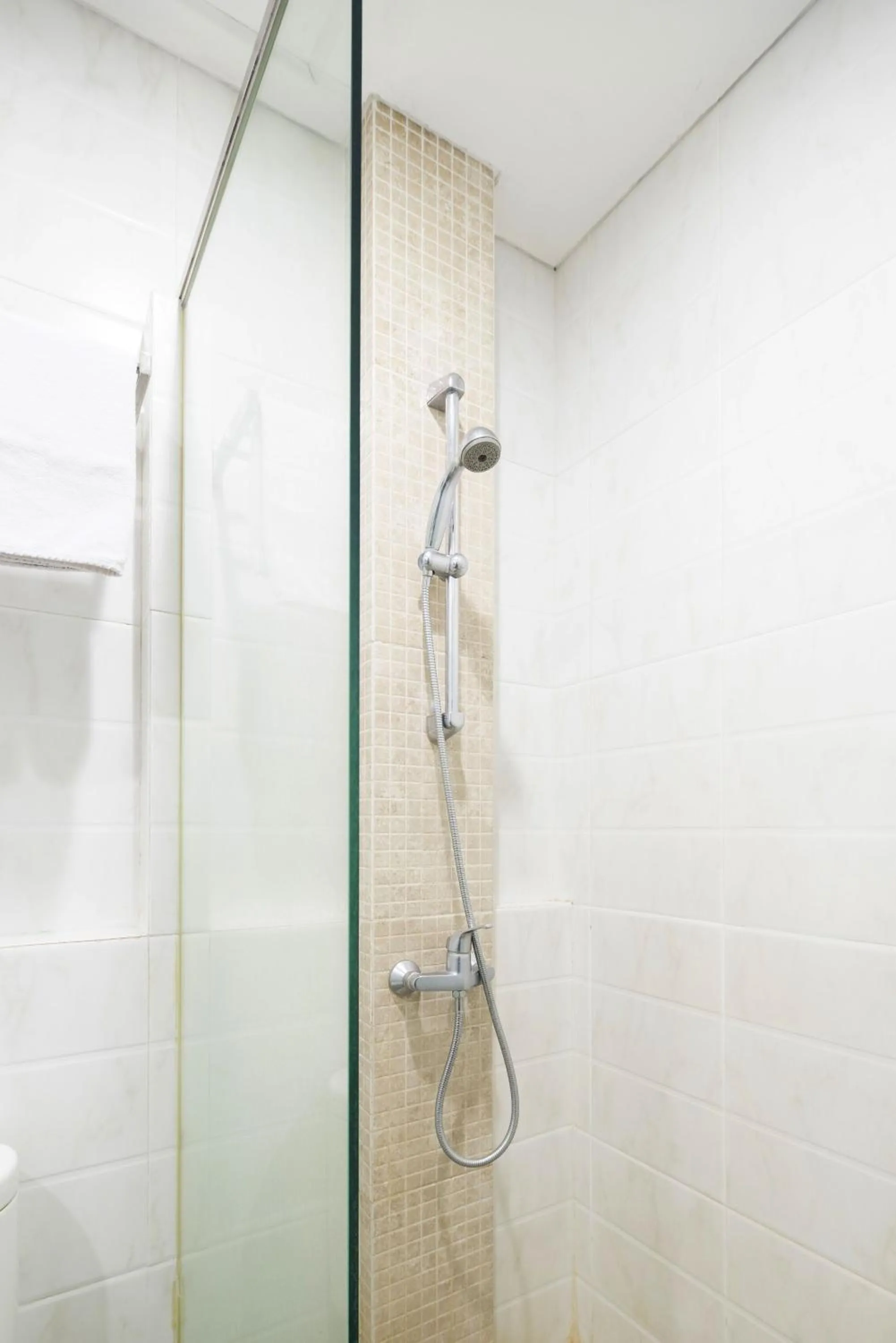 Bathroom in Prasada Mansion Sudirman