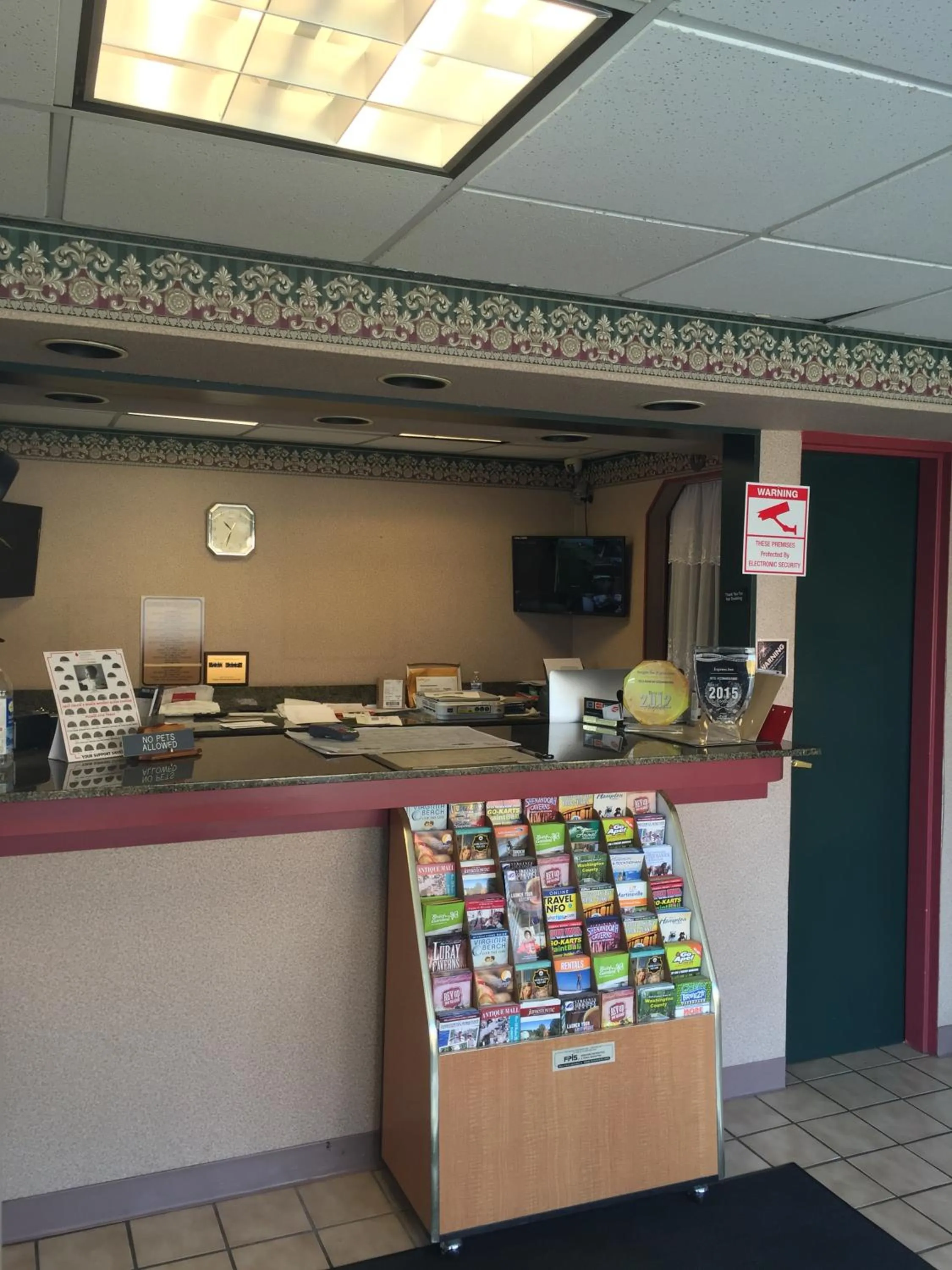 Lobby or reception in Express INN