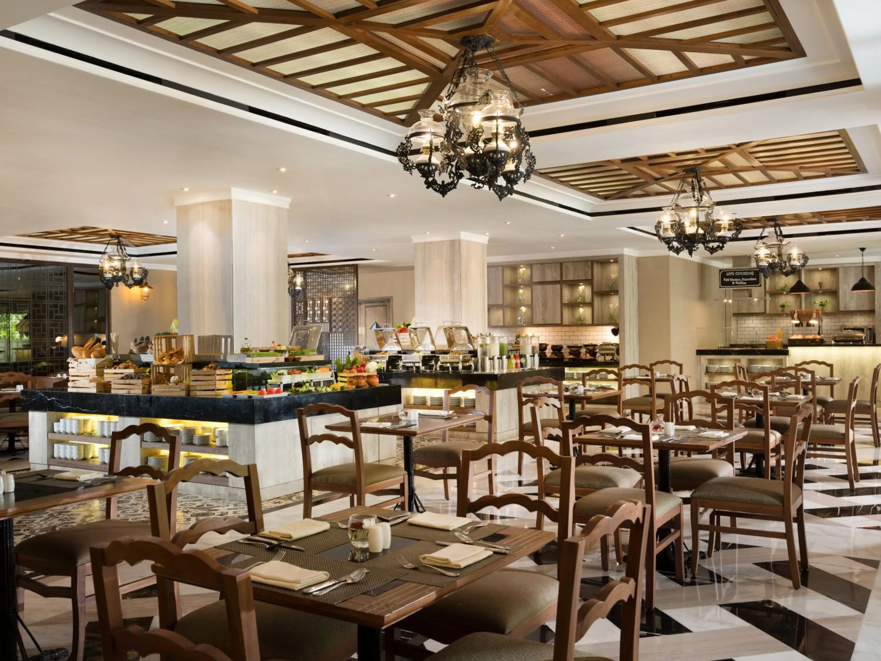 Restaurant/places to eat in Melia Purosani Yogyakarta