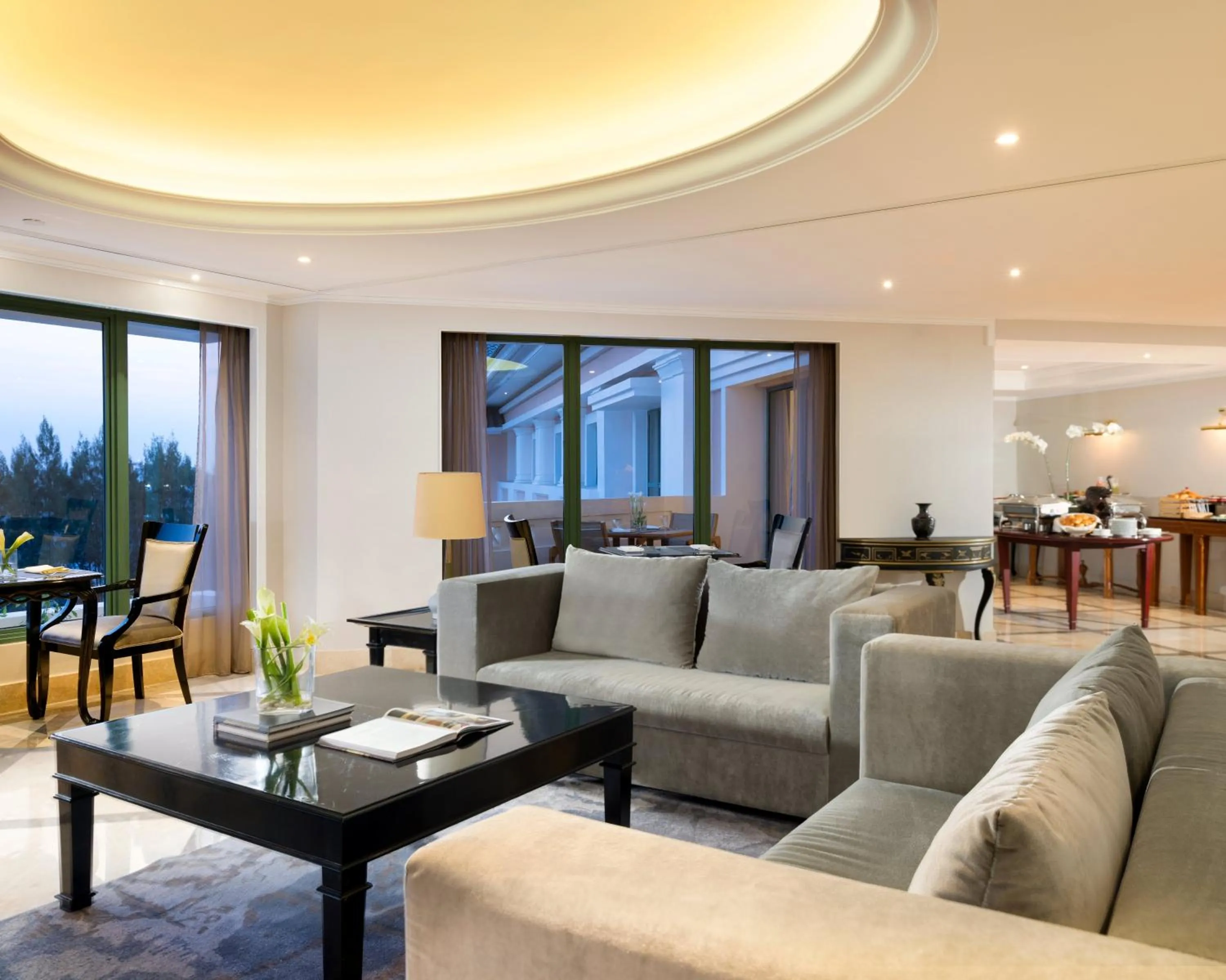 Lounge or bar in Melia Purosani Yogyakarta