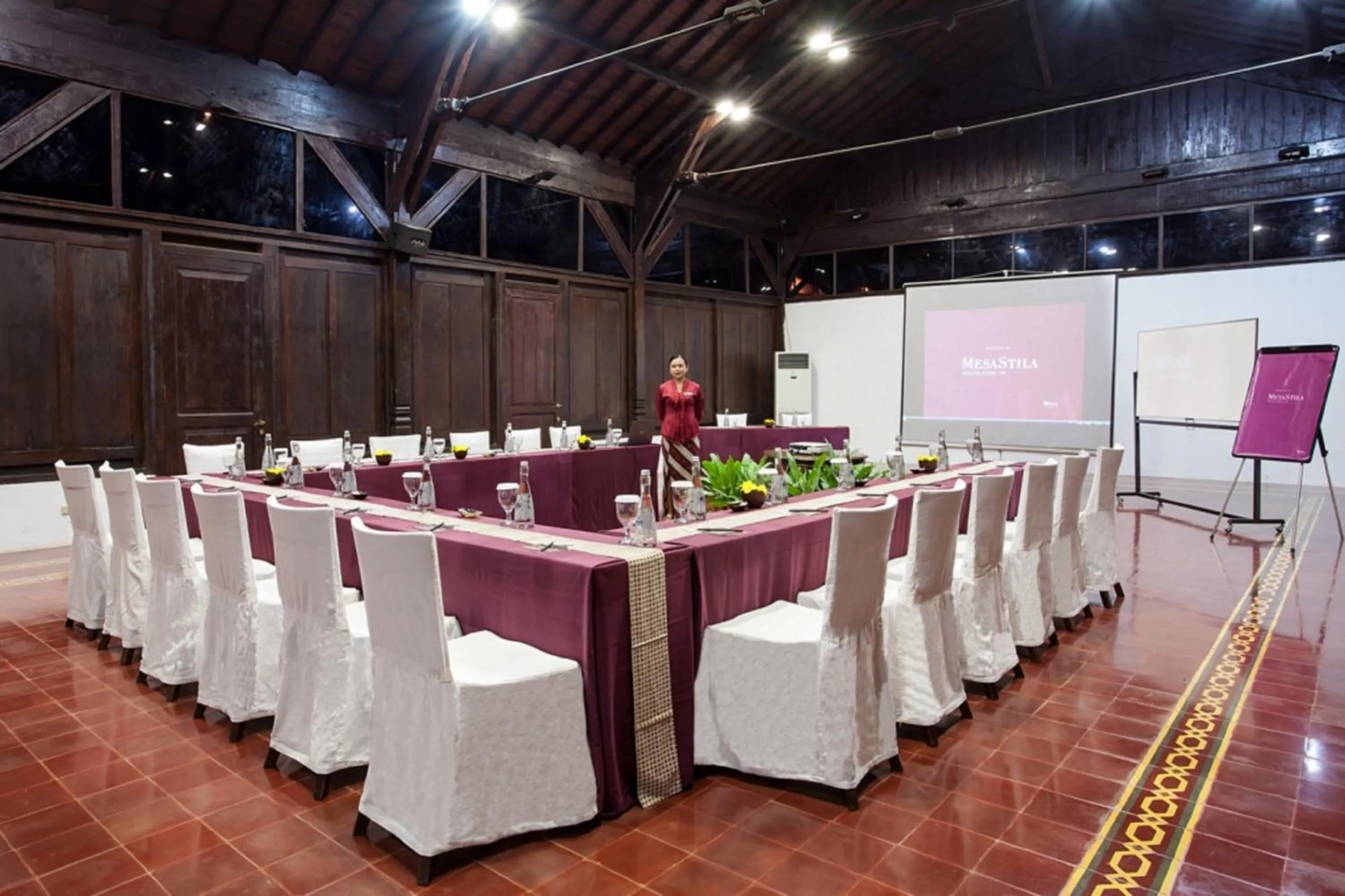 Meeting/conference room in MesaStila Resort and Spa