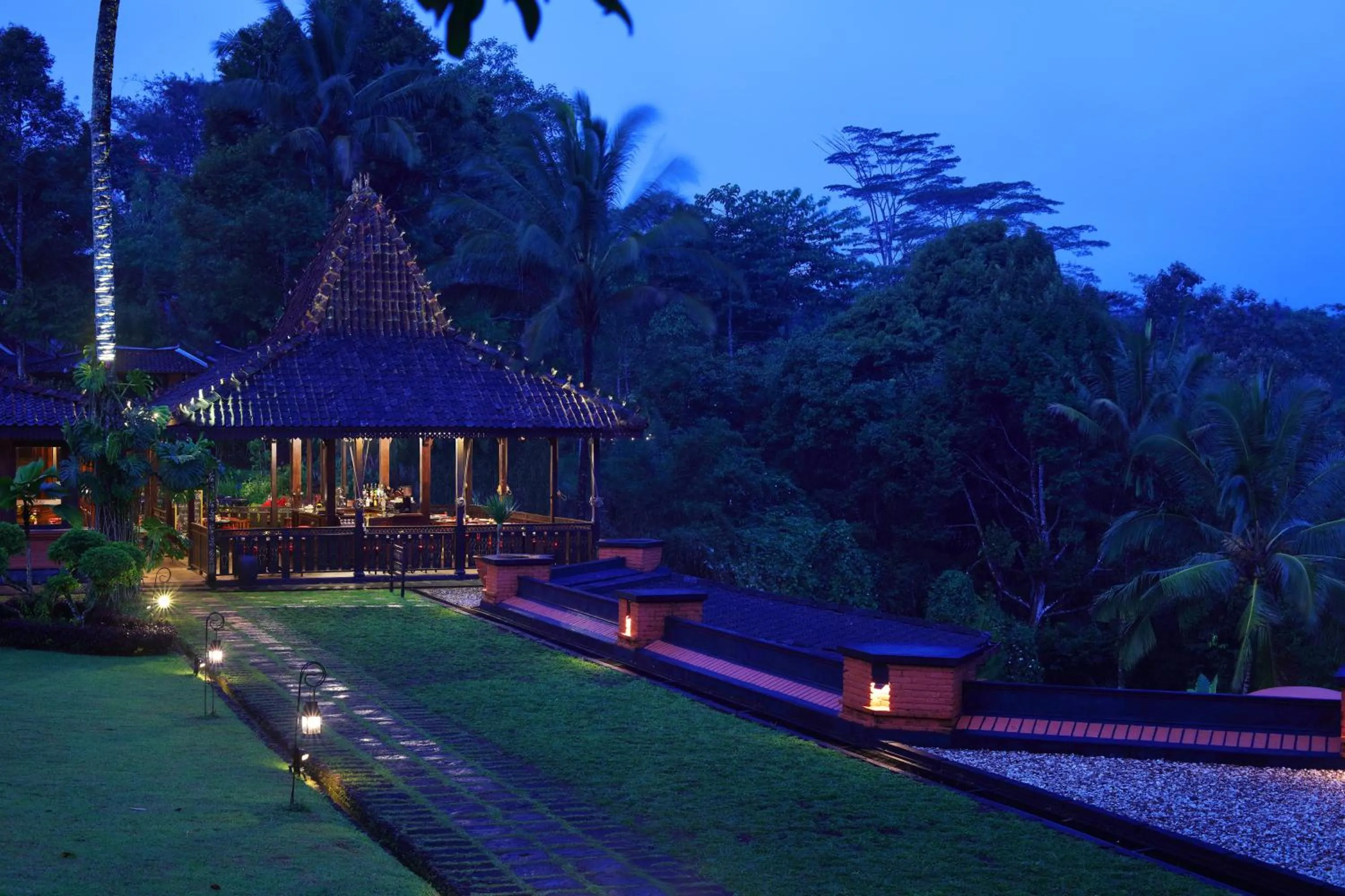 Restaurant/places to eat in MesaStila Resort and Spa