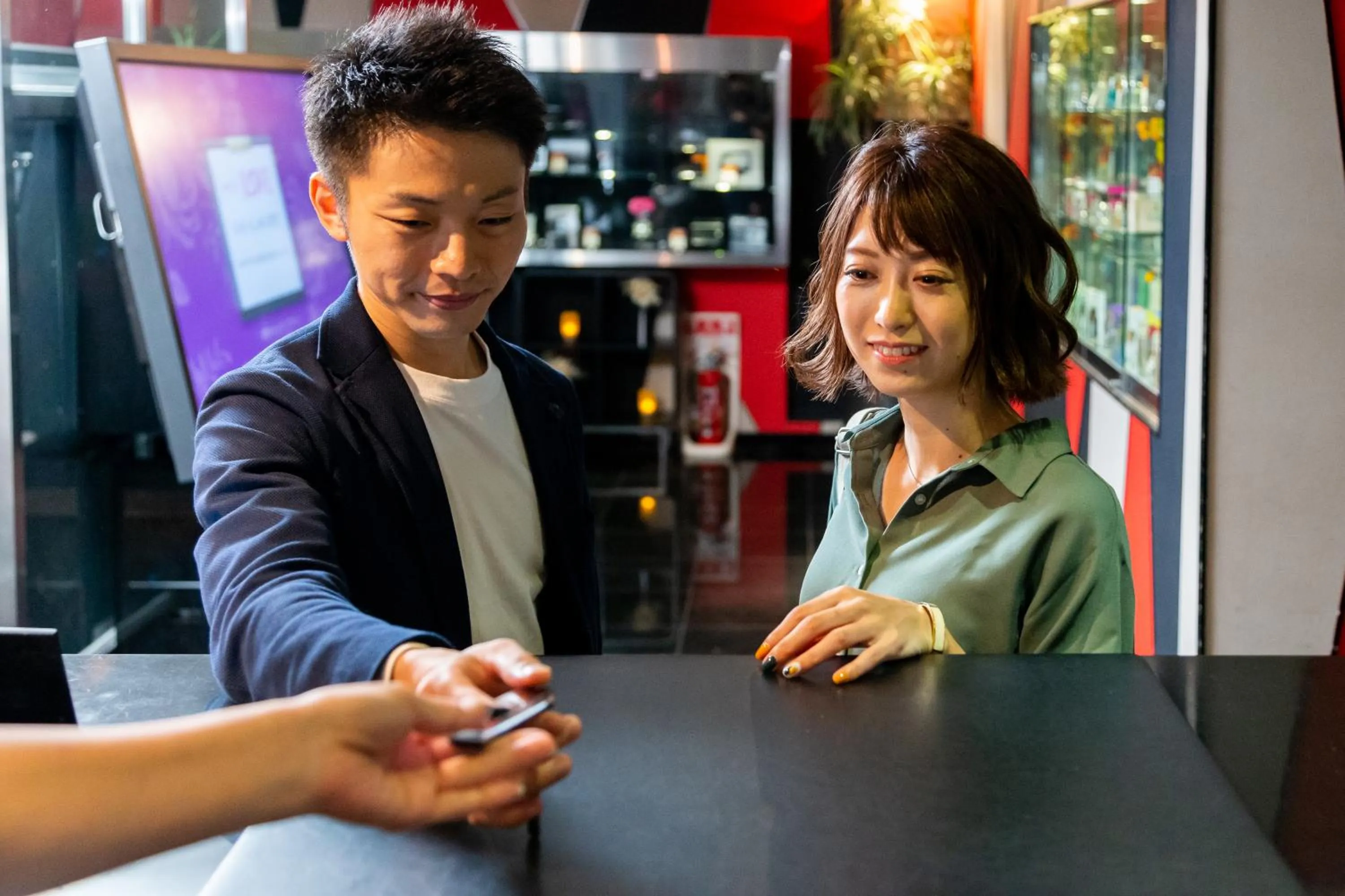 People in HOTEL LOVE