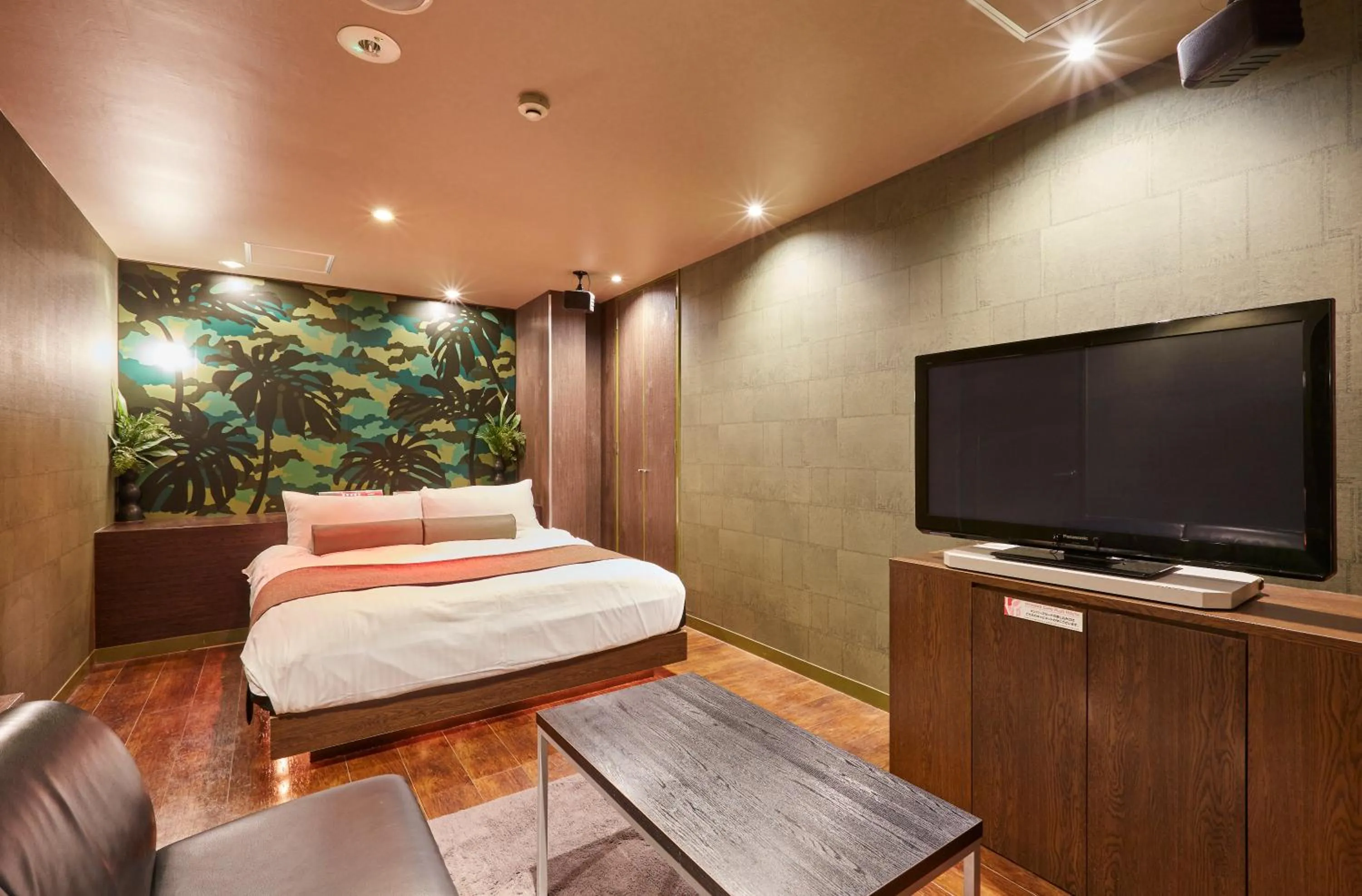 Photo of the whole room, Bed in HOTEL LOVE