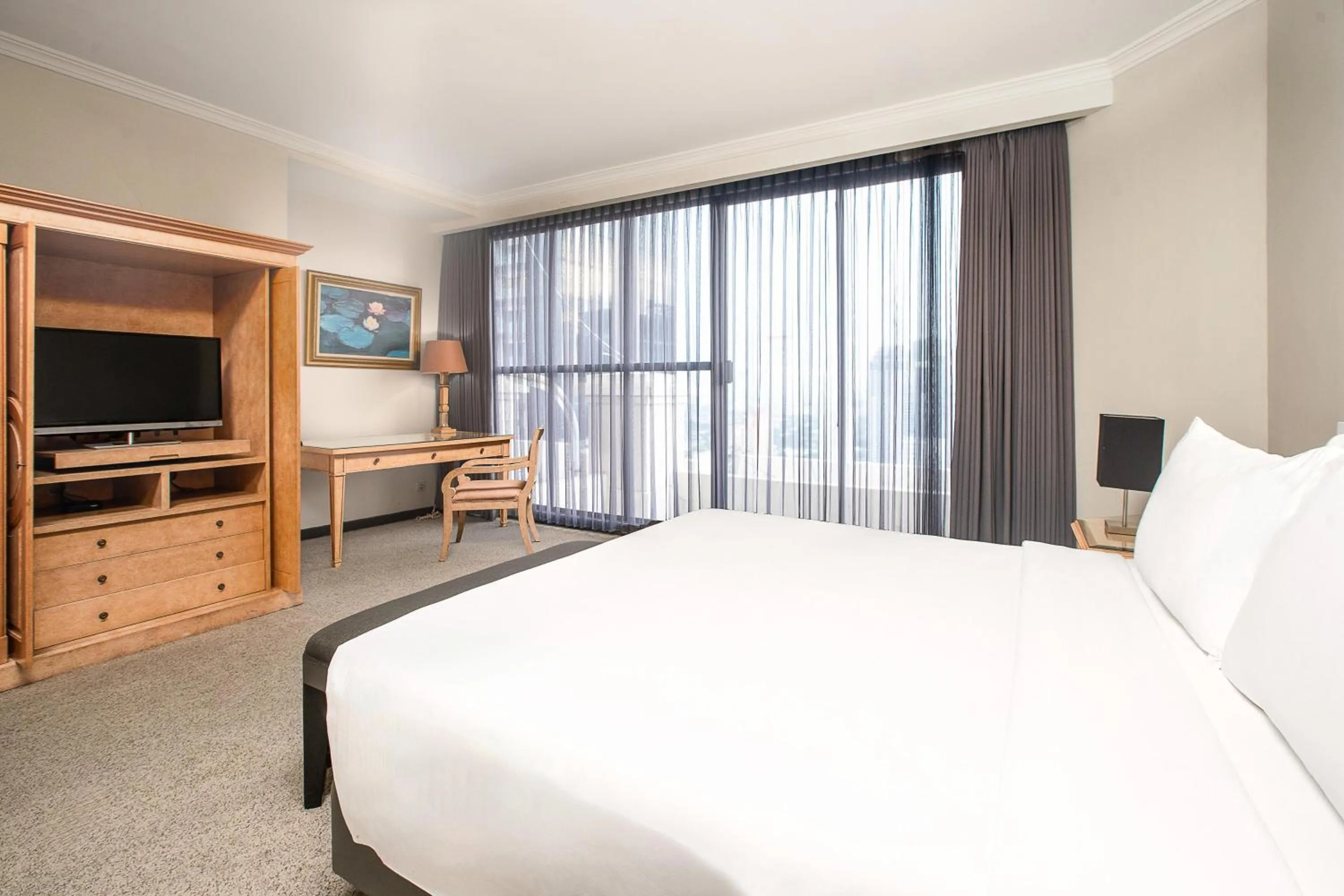 Bed in Aryaduta Suite Semanggi