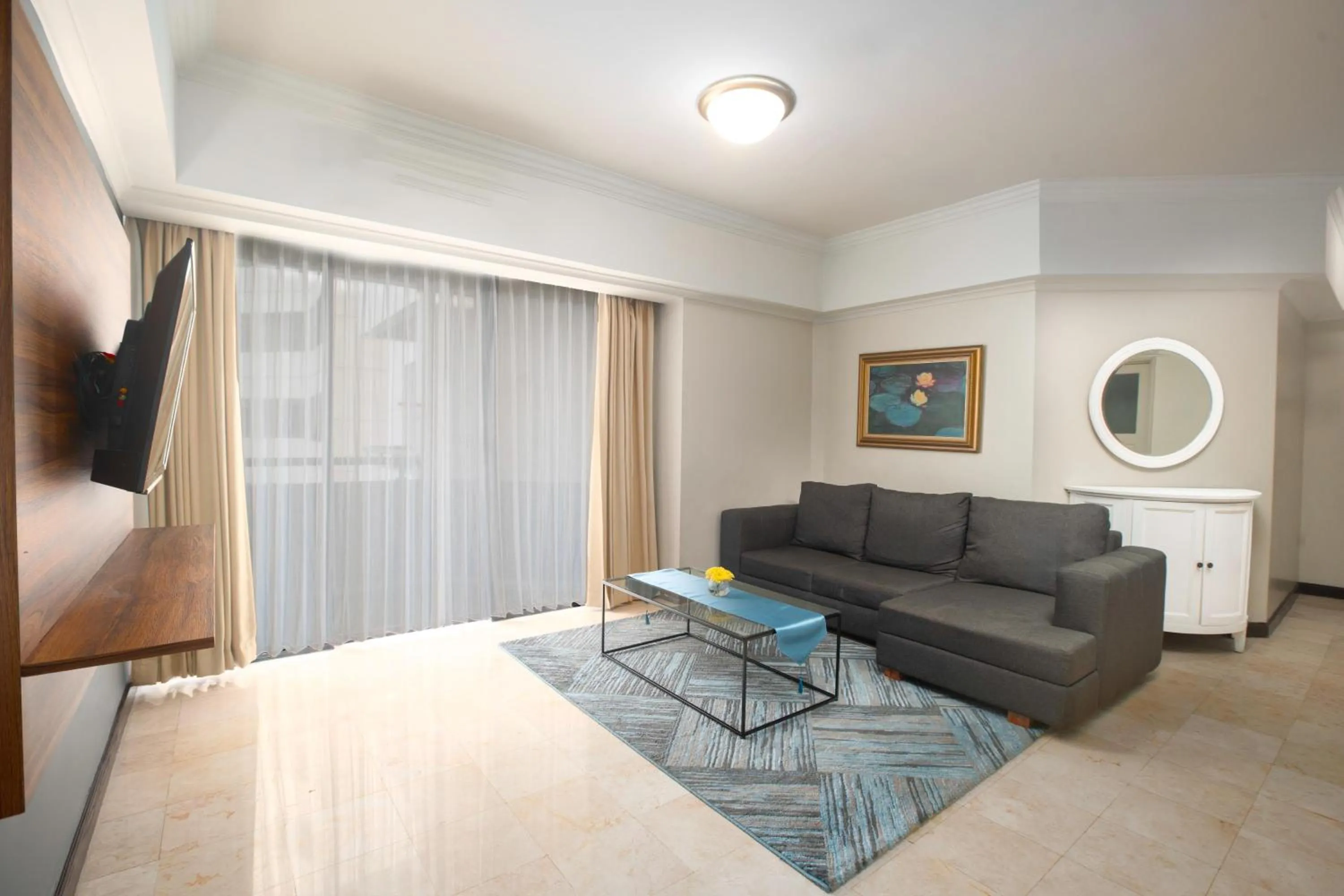 Bed in Aryaduta Suite Semanggi