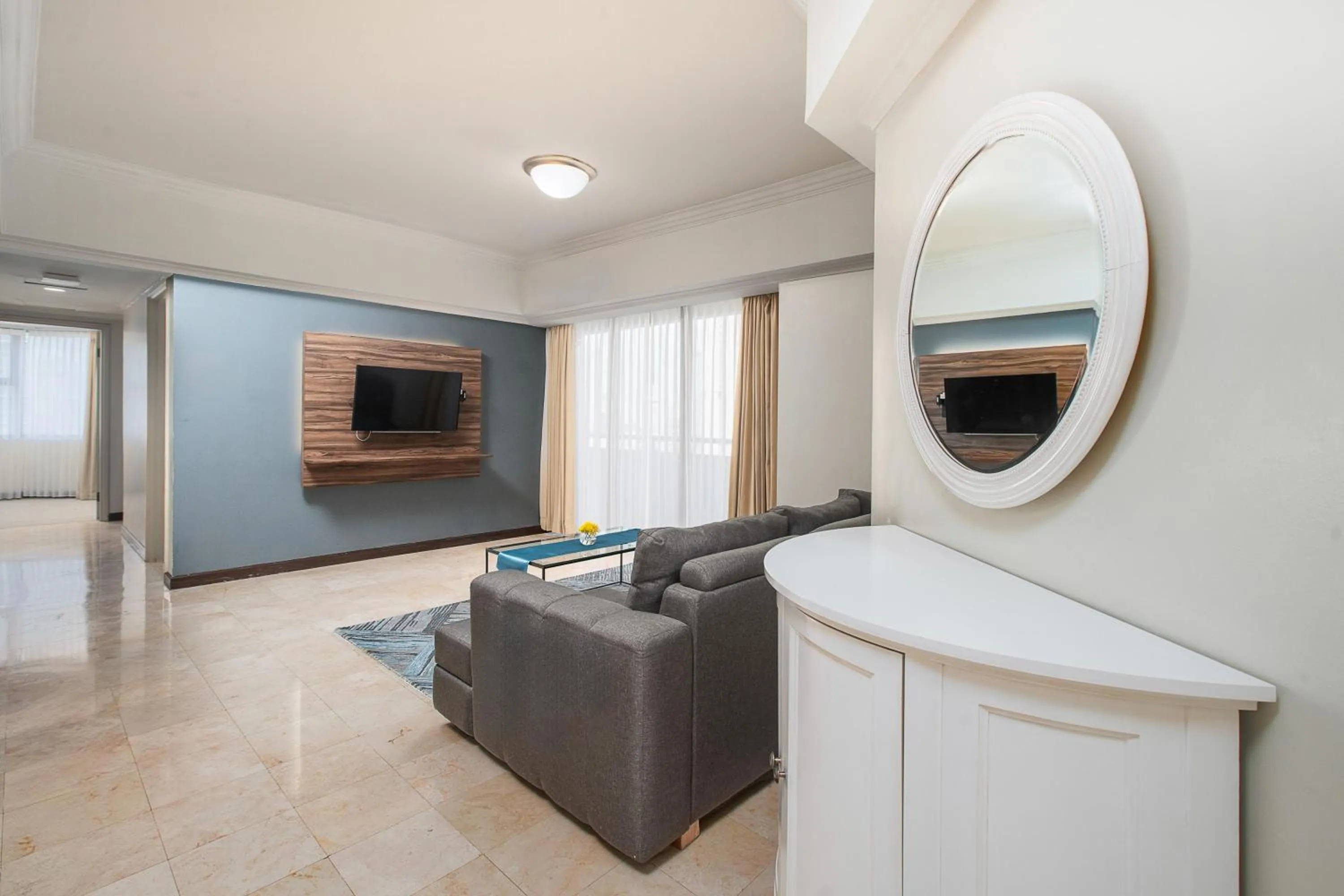 Aryaduta Suite Semanggi