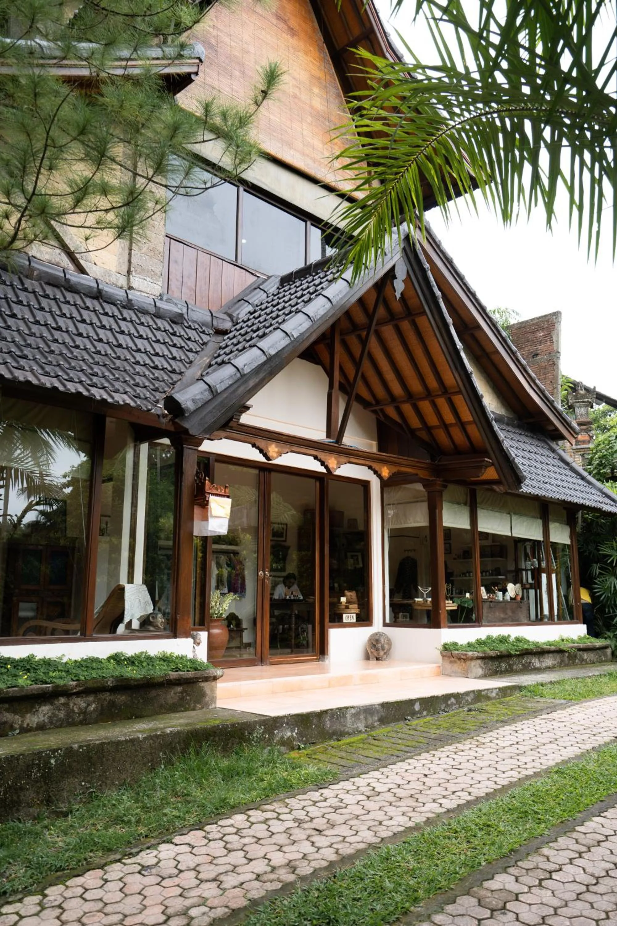 Shopping Area in Ibah