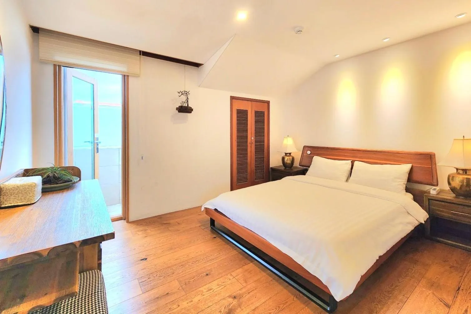 Bed in Palm Tree Villa