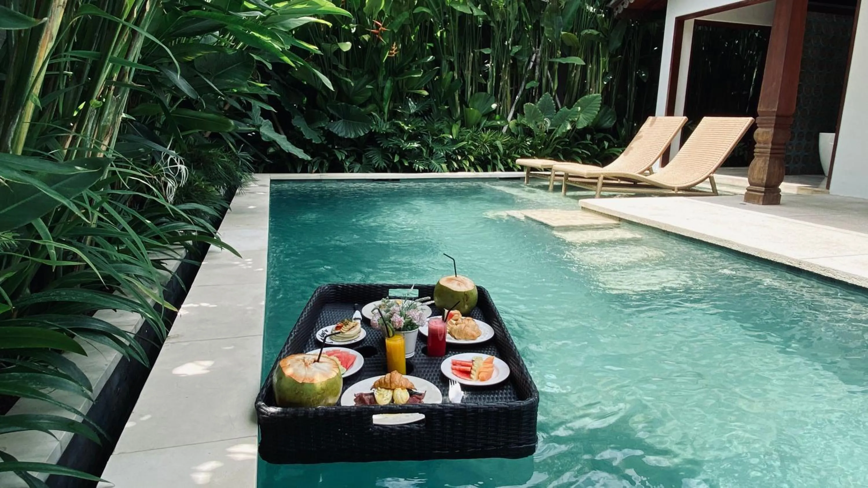 Pool view in Aria Exclusive Villas & SPA