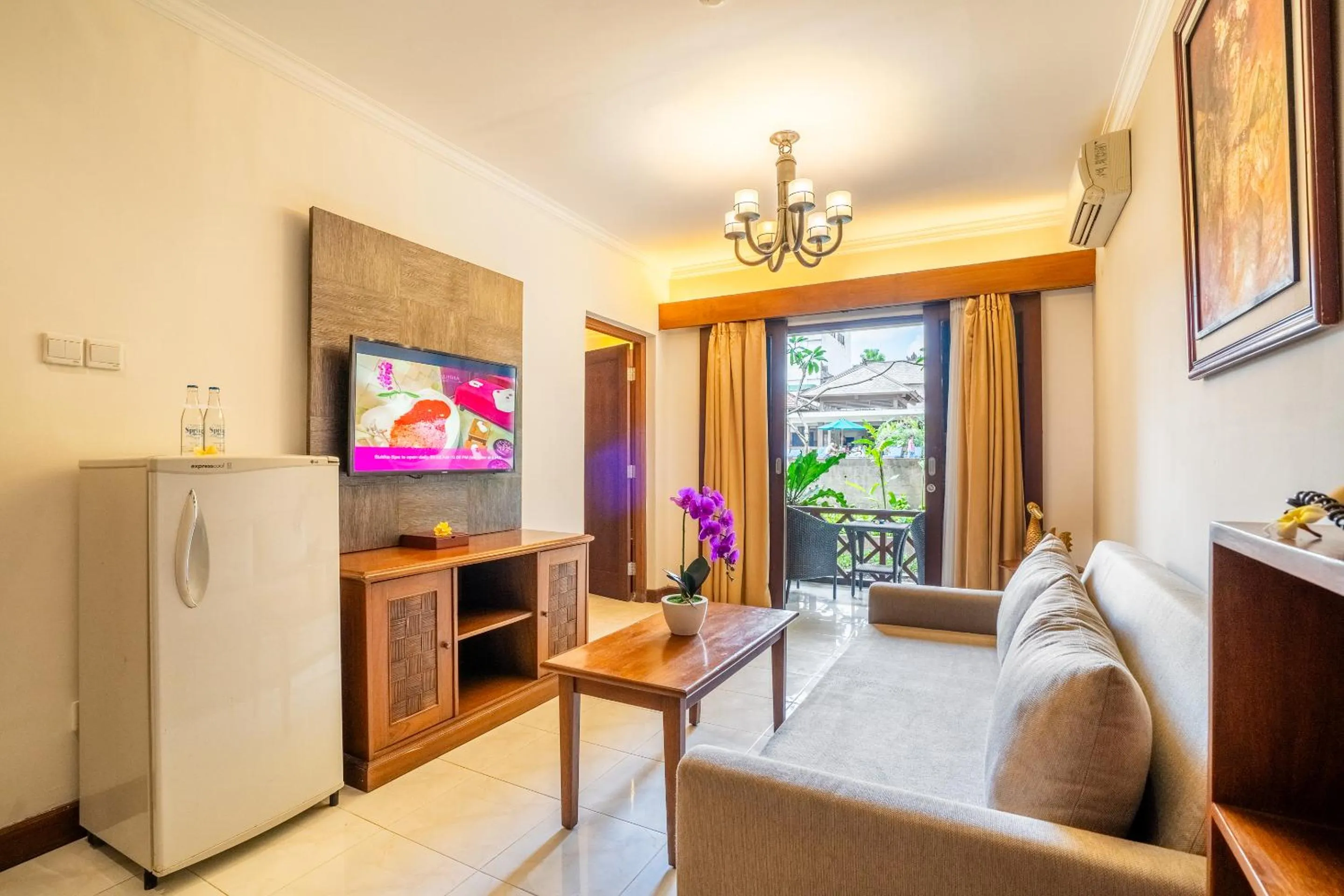 TV and multimedia in Risata Bali Resort & Spa