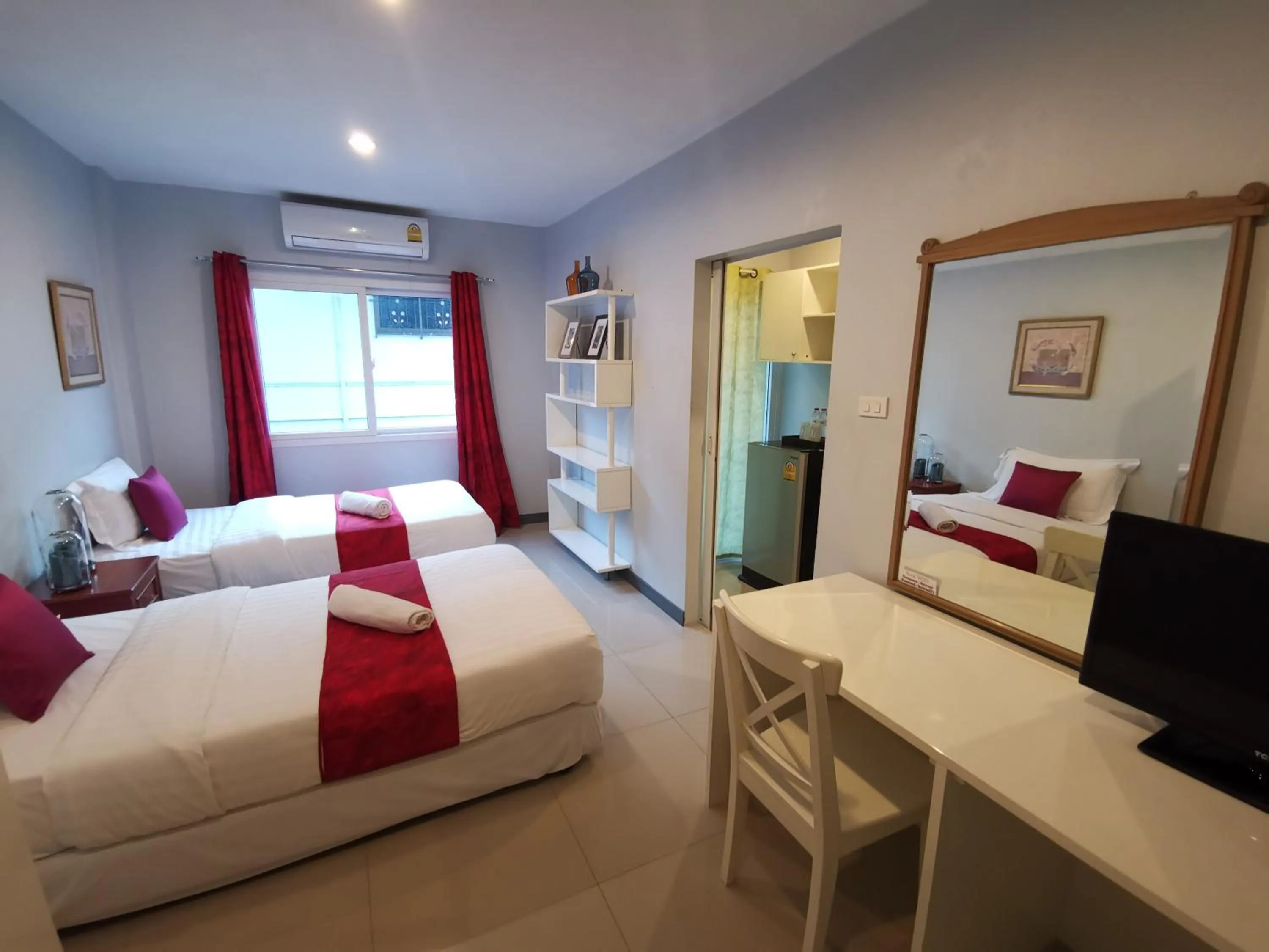 Photo of the whole room, Bed in ibeyond Apartment Romklao Suvarnabhumi