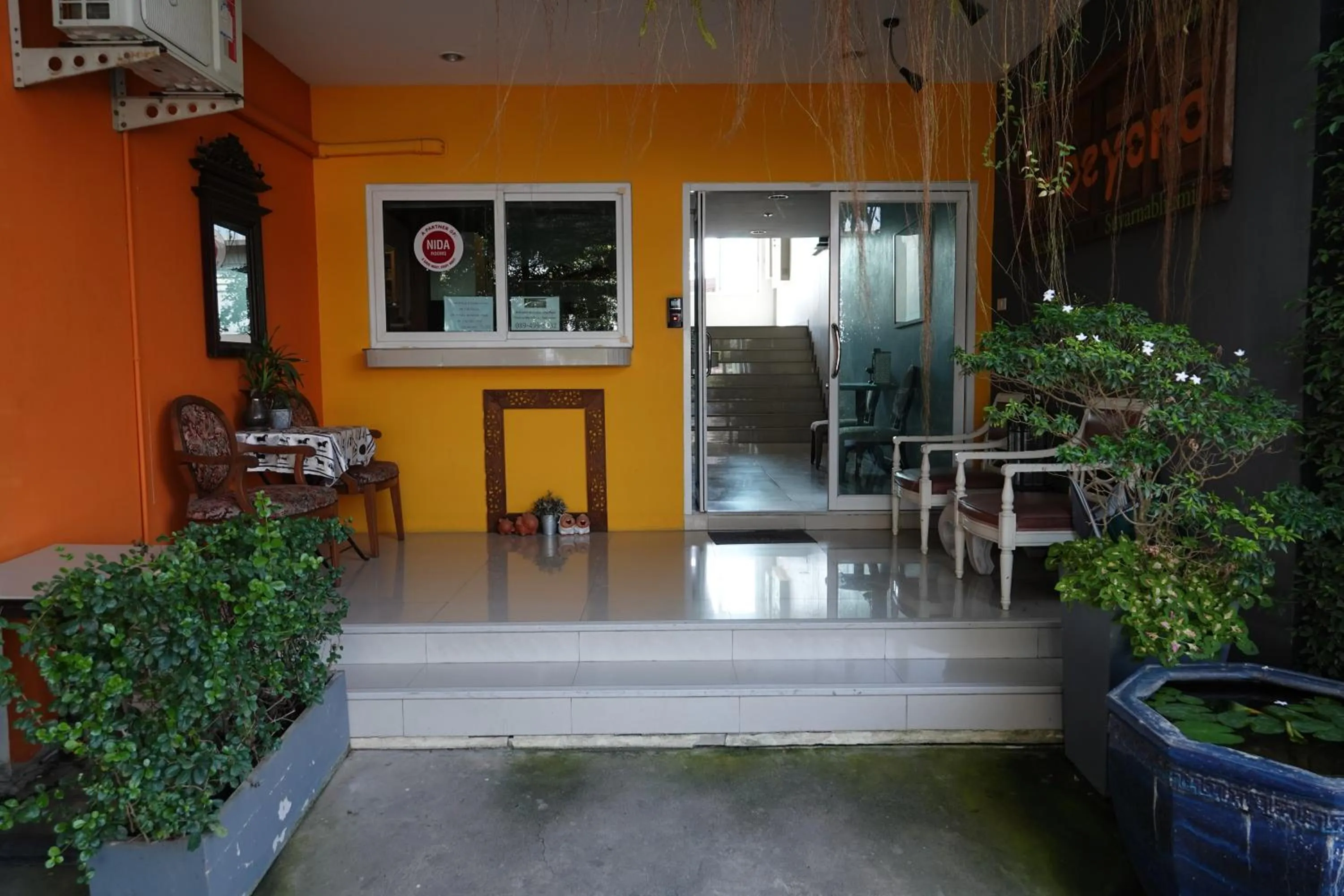 Facade/entrance in ibeyond Apartment Romklao Suvarnabhumi