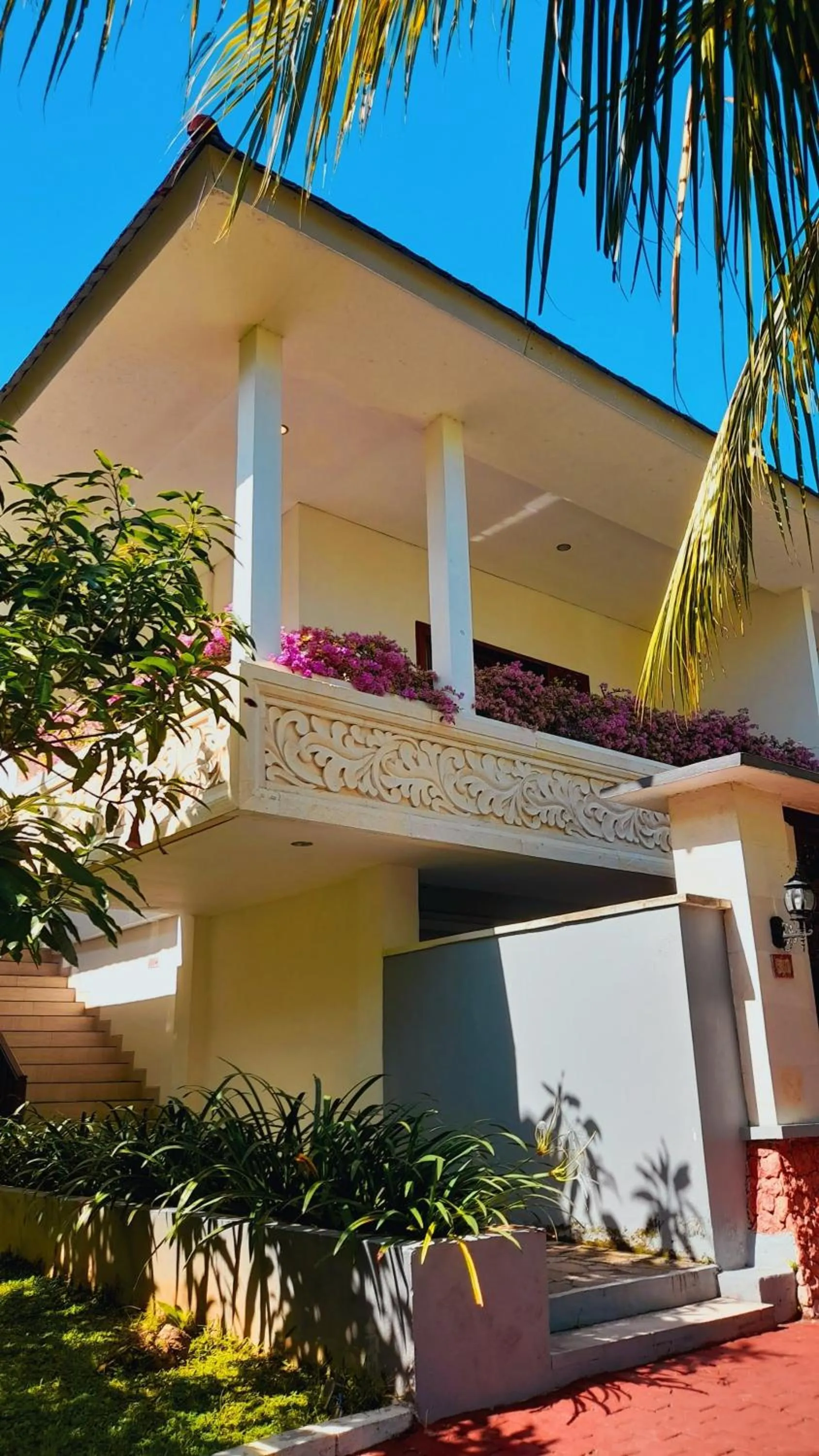 Property building in Puri Saron Senggigi Hotel